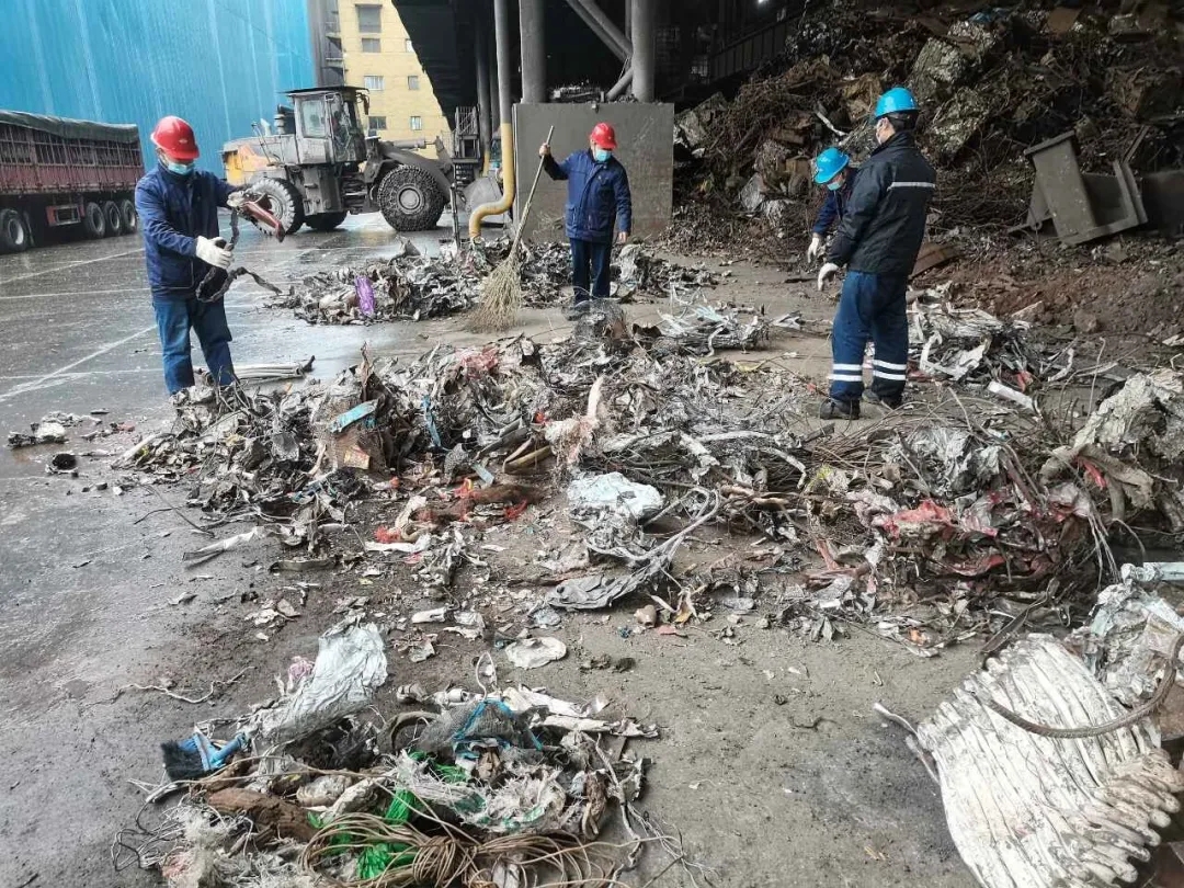 �����ӏ��� �顰�Ĳ������¡����{�o��