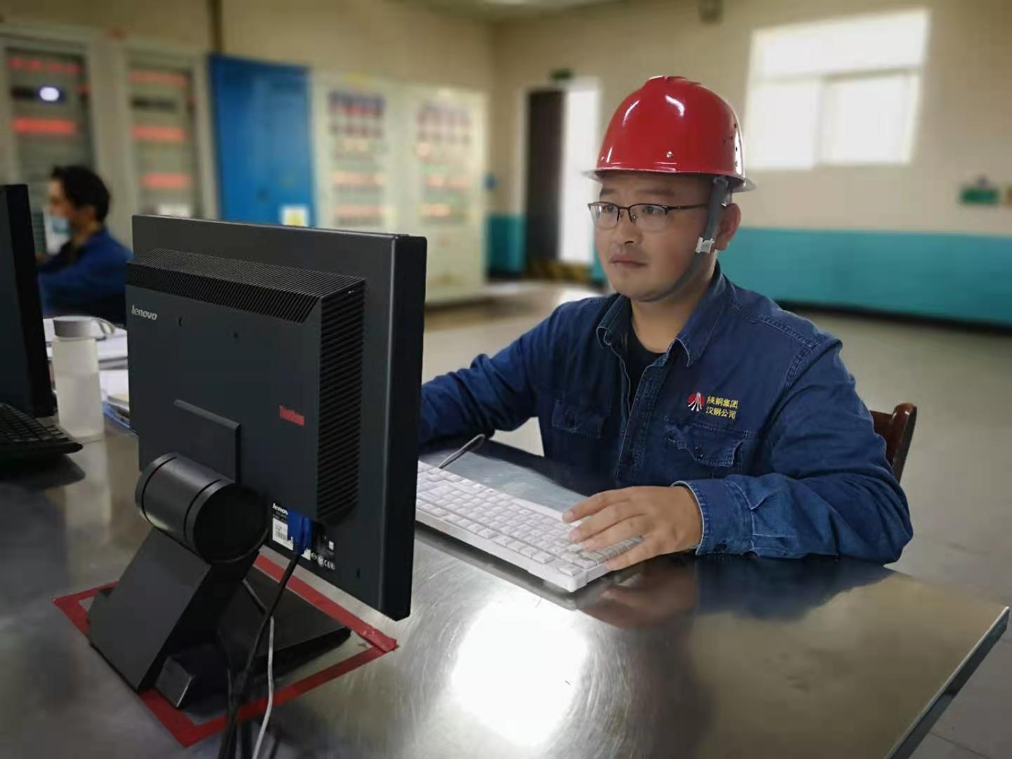 ƽ����λ�T�����ġ� ����ӛ�䓼��F(tu��n)���׌ù����������