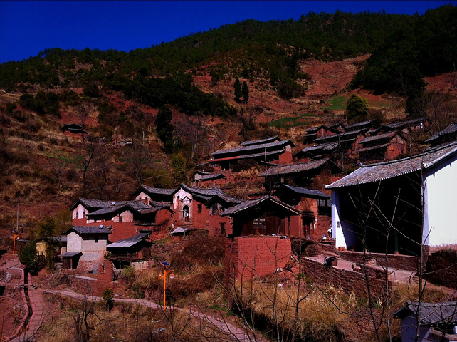 “避暑勝地”巡檢老家 “避暑勝地”巡檢老家