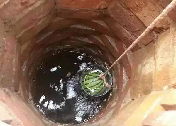 �����s��