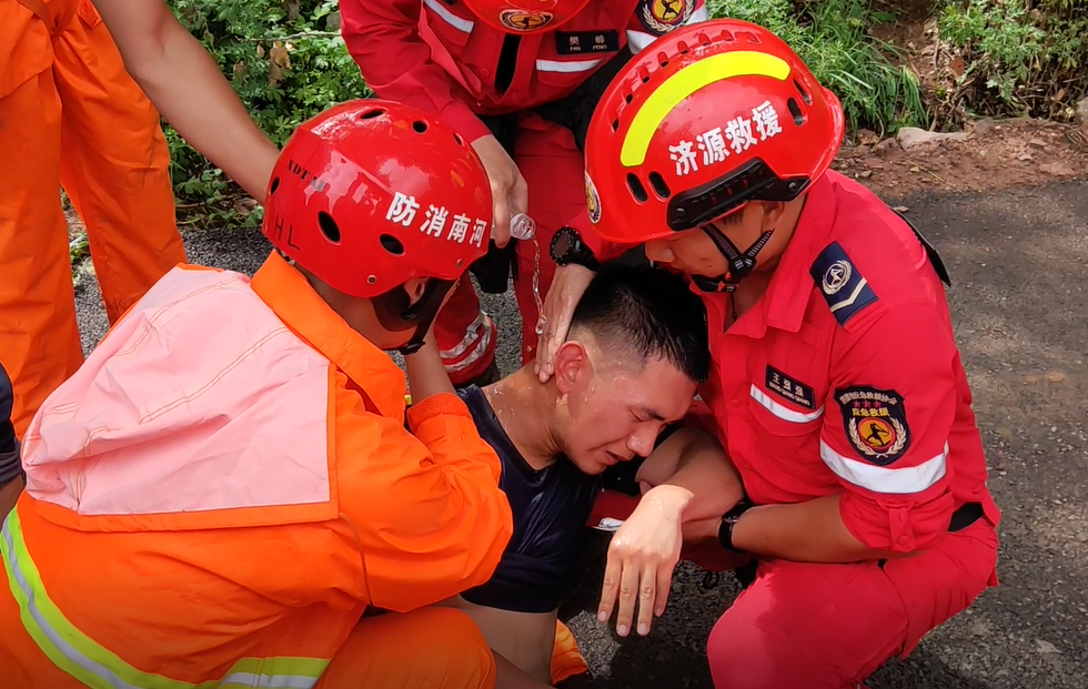 中國軍人,鋼鐵意志 中國軍人,鋼鐵意志