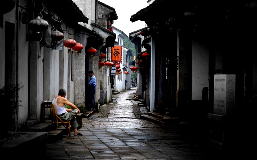 ������İ