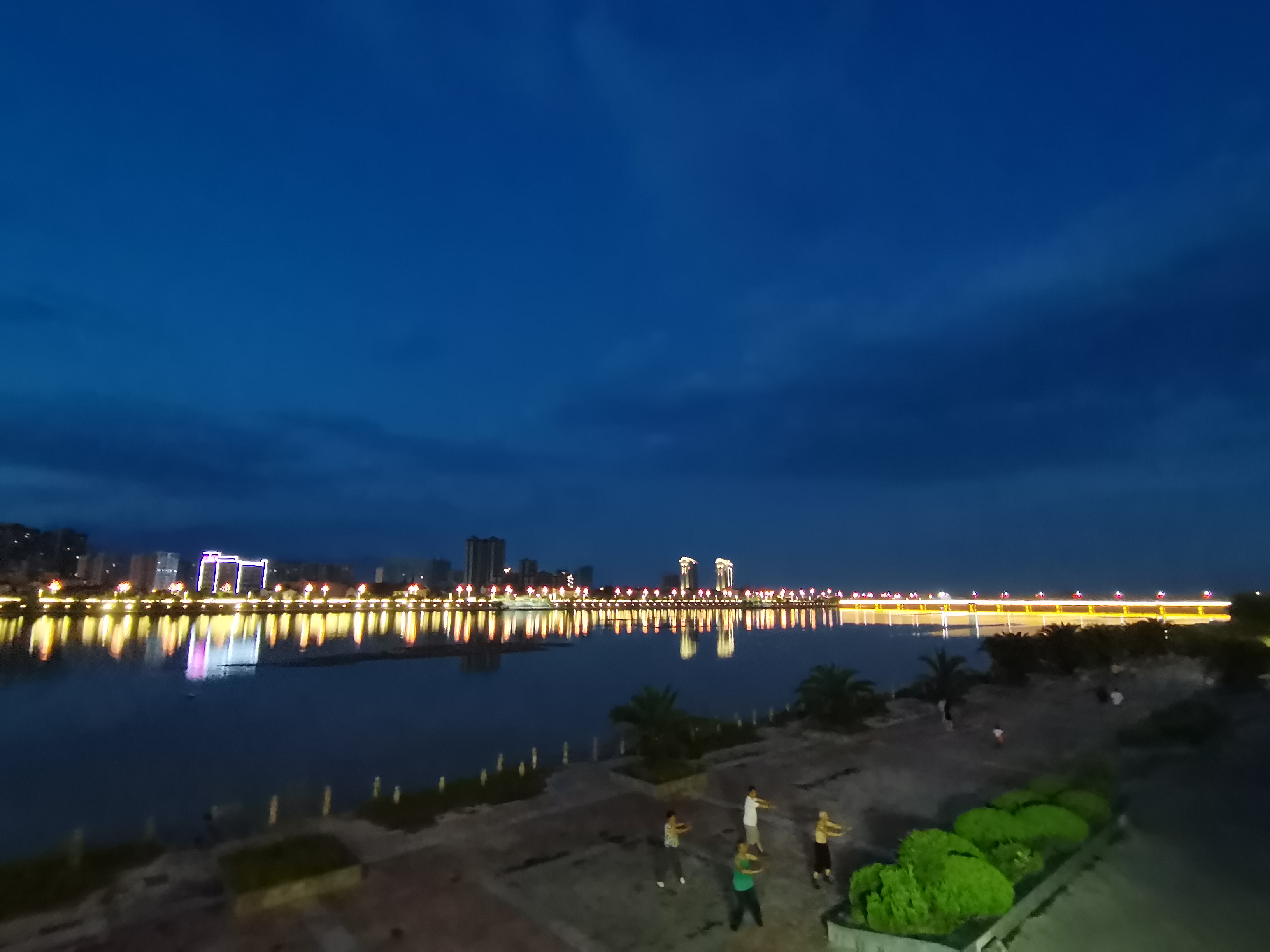 手機里的幸福時光 手機里的幸福時光