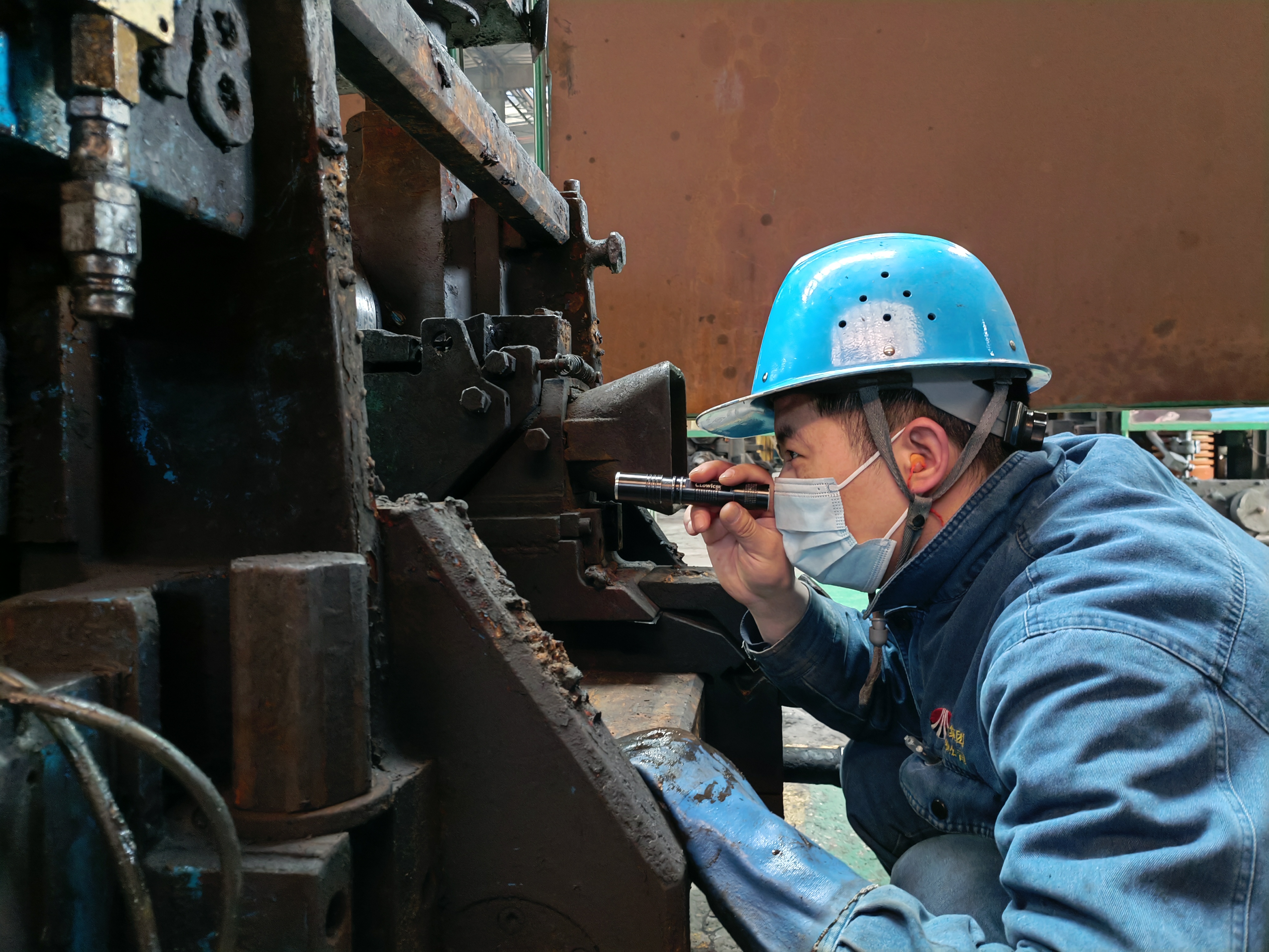 新年的崗位 不一樣的“敬業福” 新年的崗位 不一樣的“敬業福”