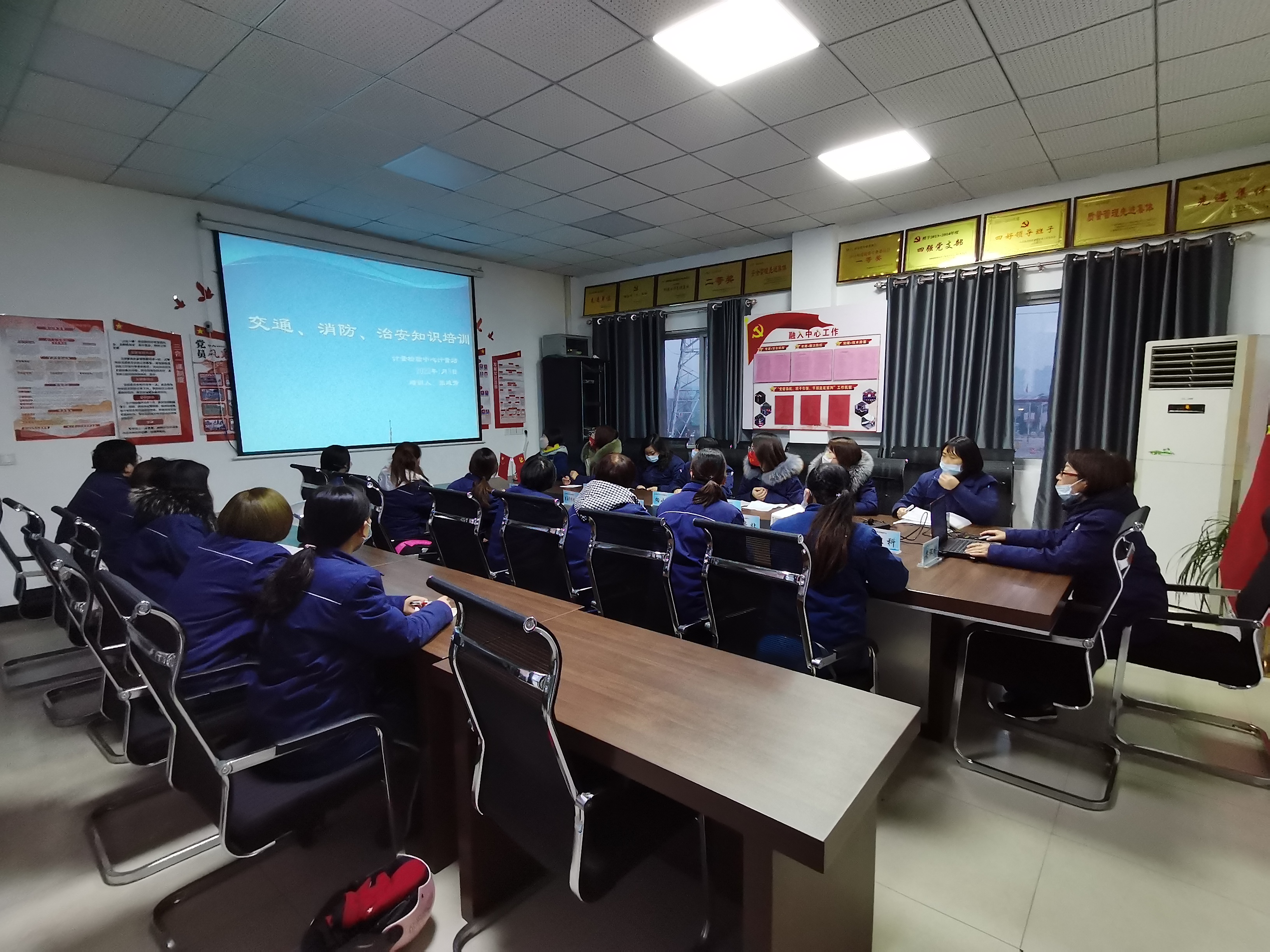 ��һ���ġ��R����  ���M�������{�o��