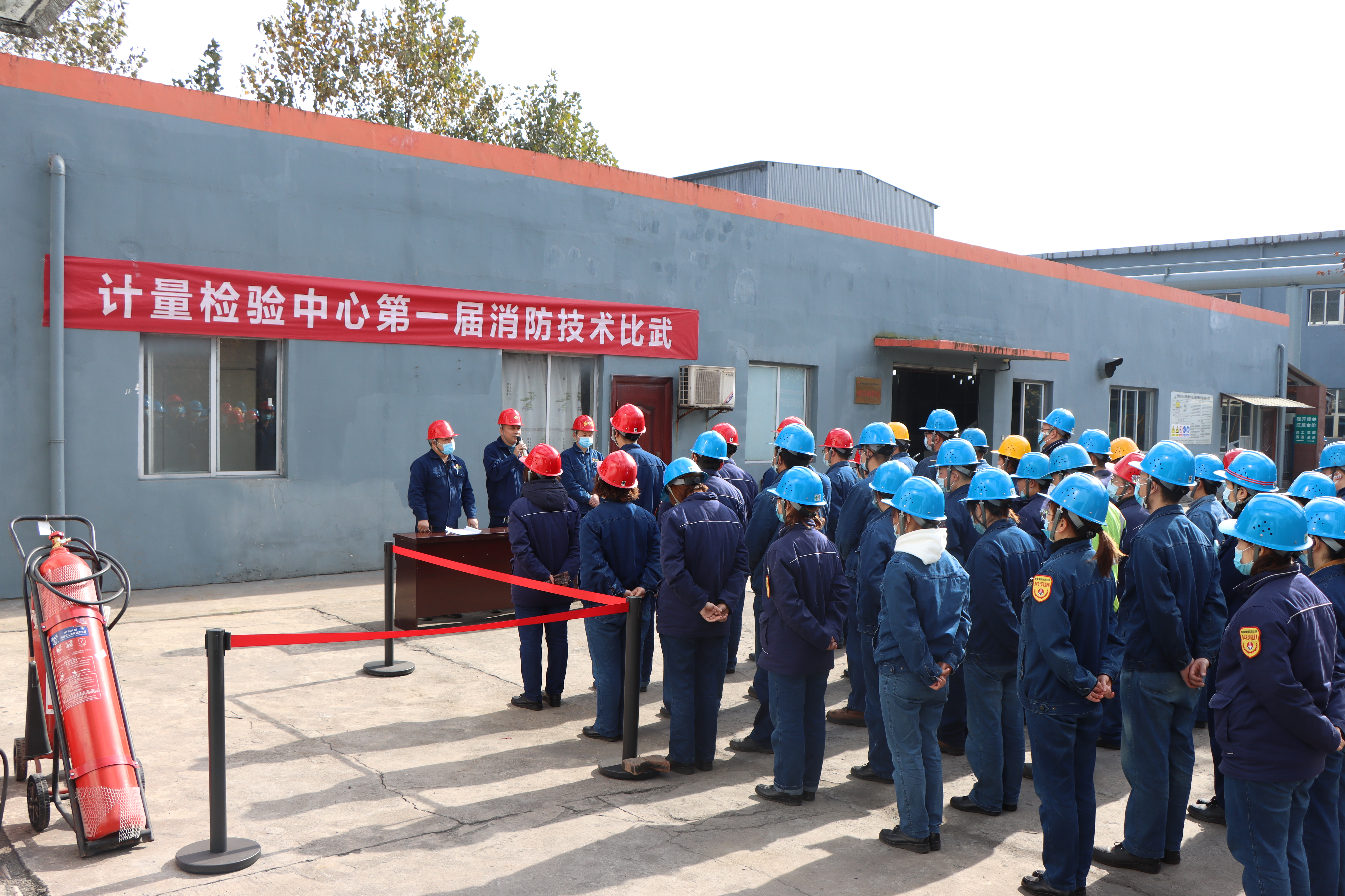 ��ץ�W���̸������N����(n��i)�����w�� ���m(x��)���M�I(y��)��ˮƽ���_�A