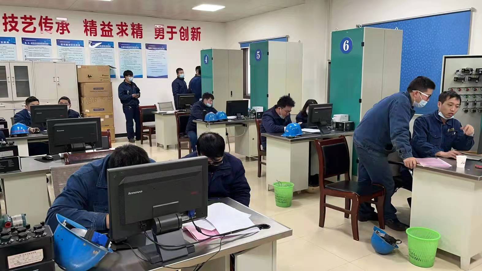 �á�����֮耡���lչ֮���i��