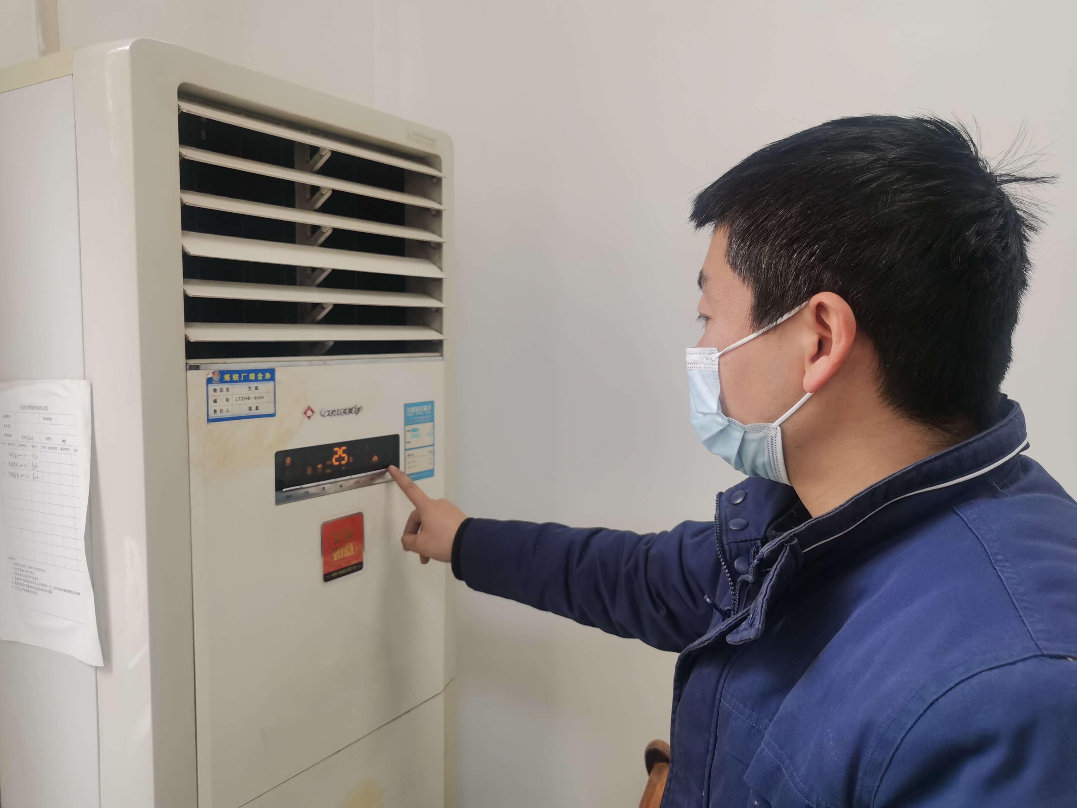 ���ڽ������� �،���Ч���g