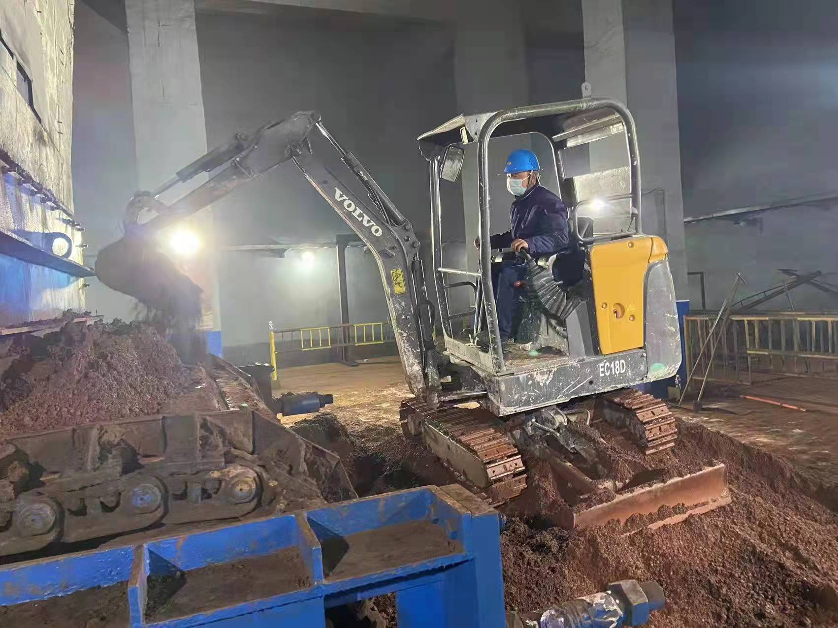 ��������: ����܇�v����ӣ�����(zh��n)������a(ch��n)�����΄�(w��)