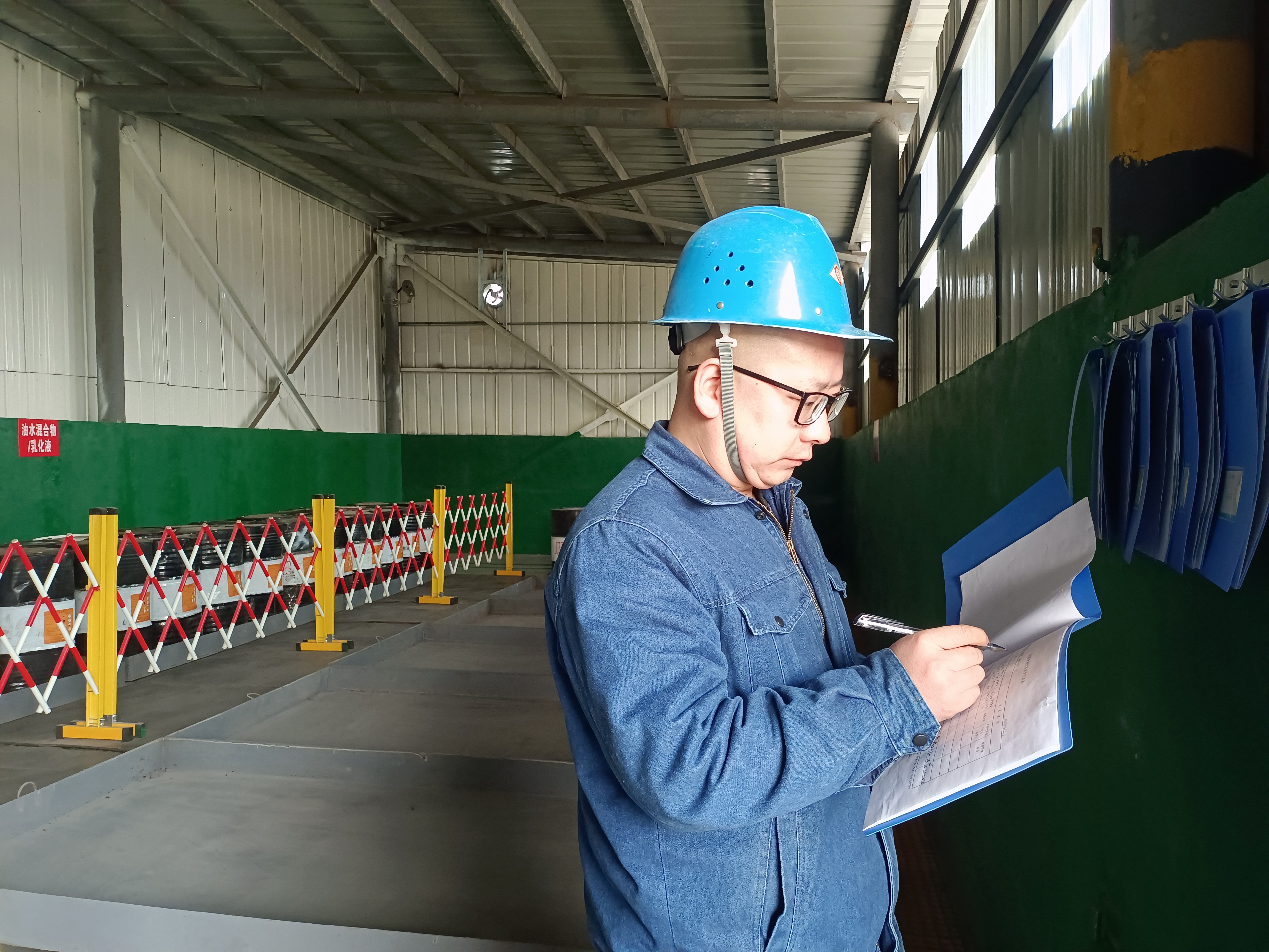 “虎力全開”當(dāng)好班組“領(lǐng)頭羊” “虎力全開”當(dāng)好班組“領(lǐng)頭羊”