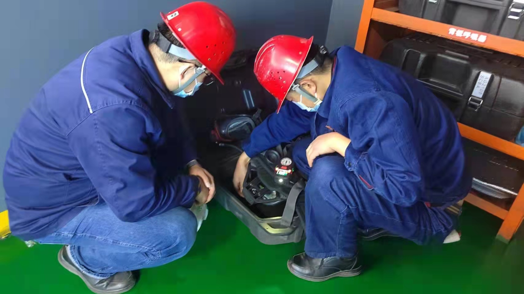 鉚足干勁,打好新年開局戰! 鉚足干勁,打好新年開局戰!