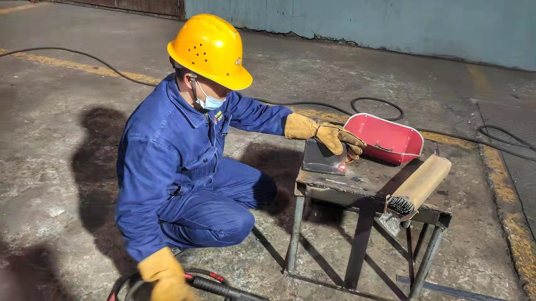 穩扎“兩強一重”,著力助推人才隊伍建設 穩扎“兩強一重”,著力助推人才隊伍建設