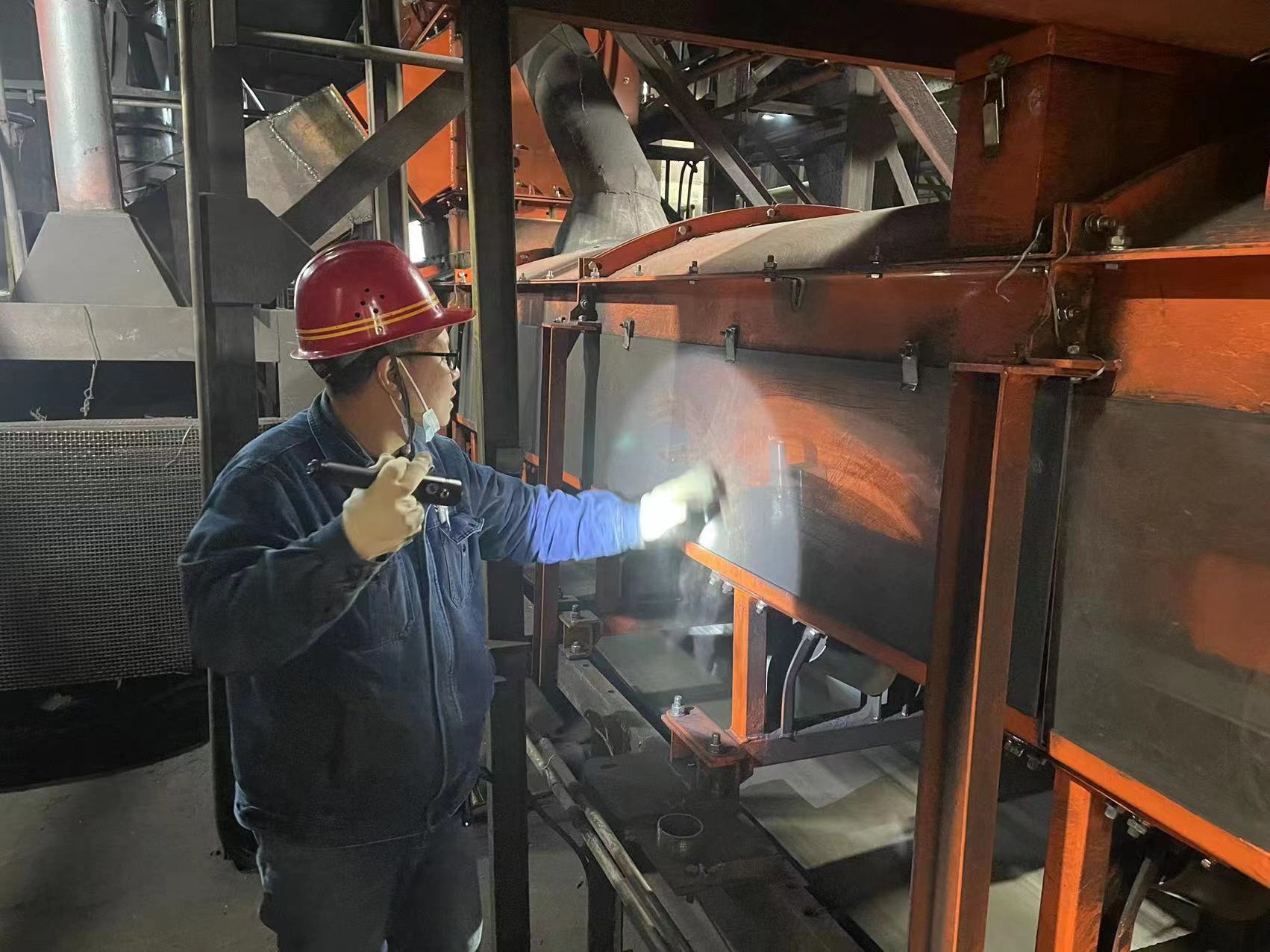 新年“三板斧”開好局 起好步 新年“三板斧”開好局 起好步