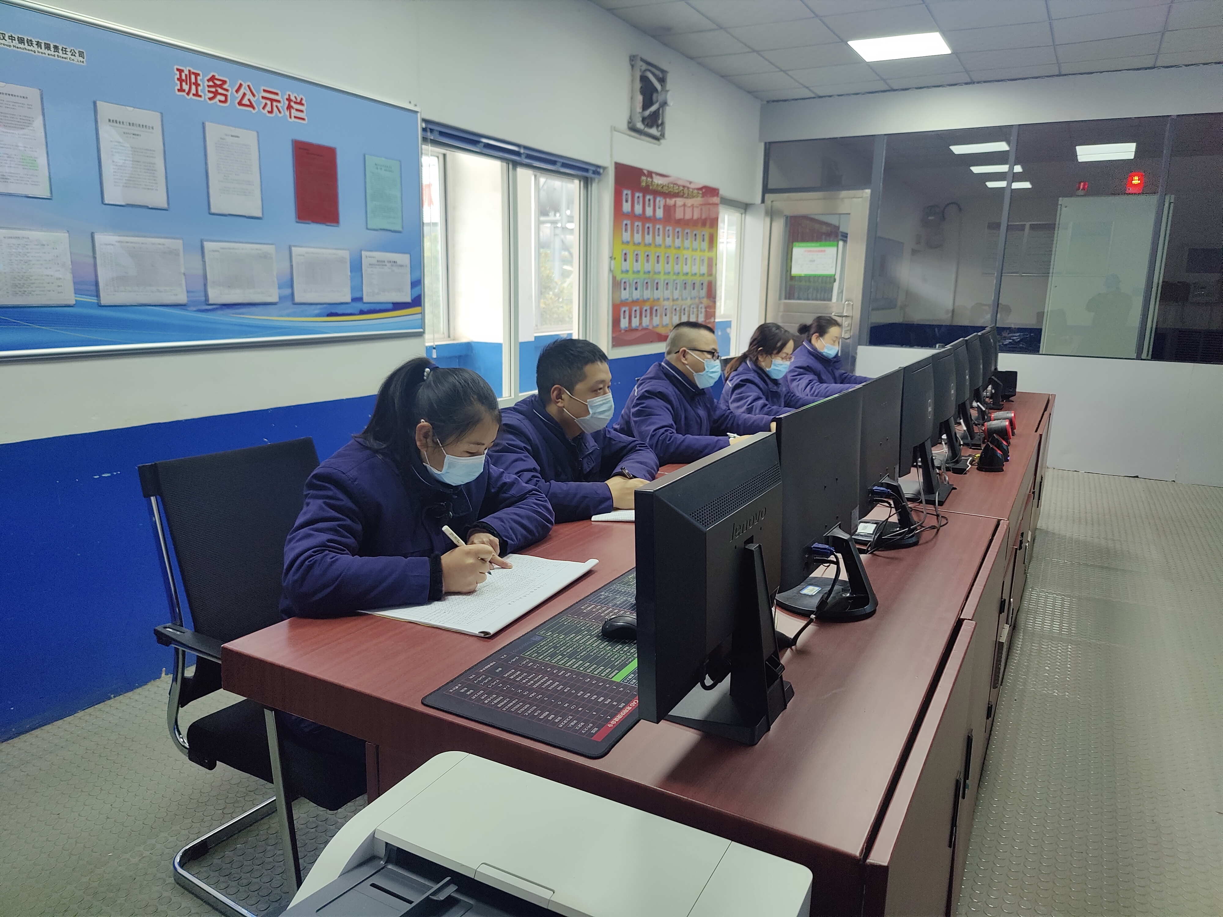 �����ˣ��@����Mţ�Ų��p ����ȫ�_