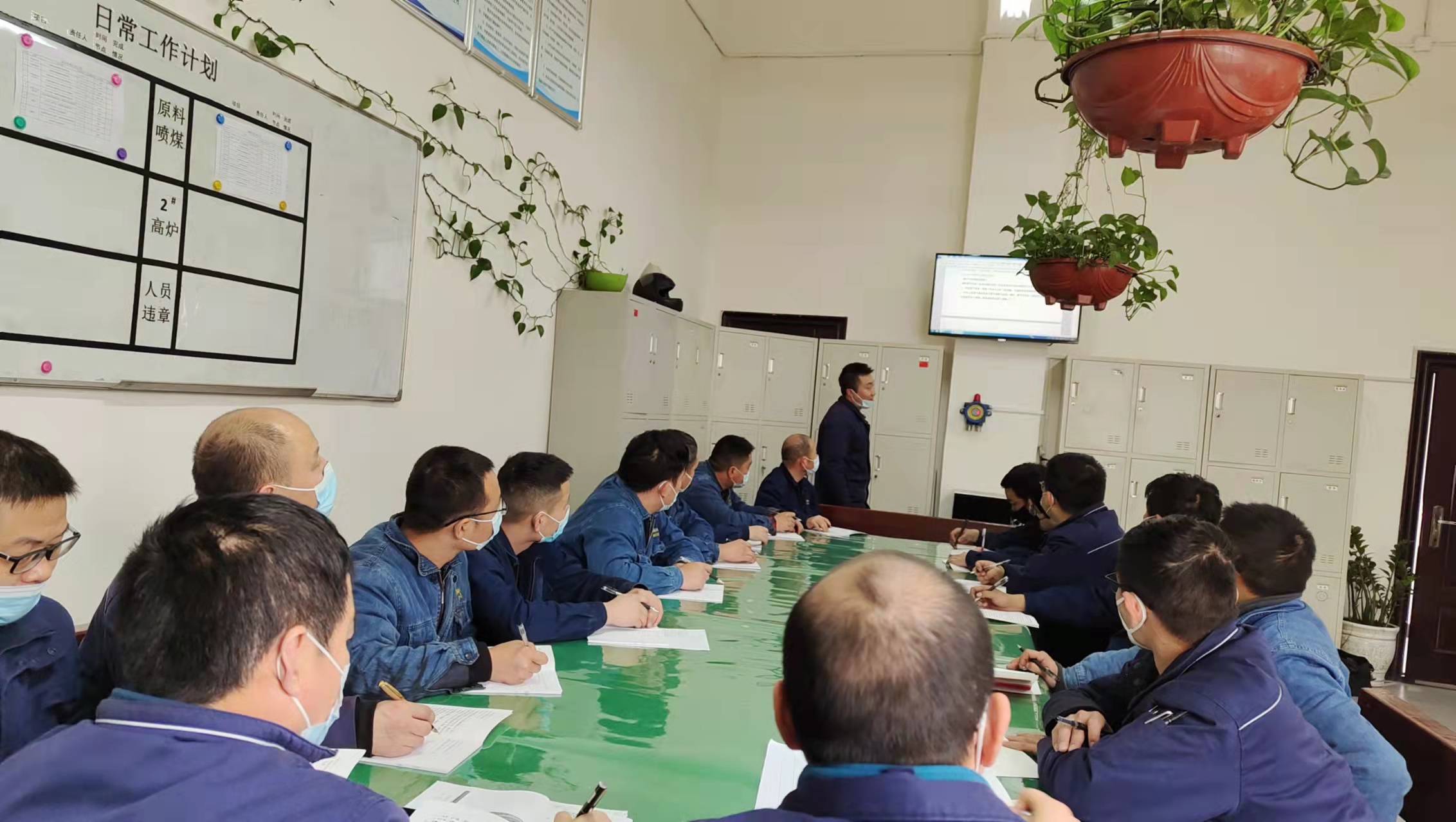 �����師�����섓(chu��ng)�°�M