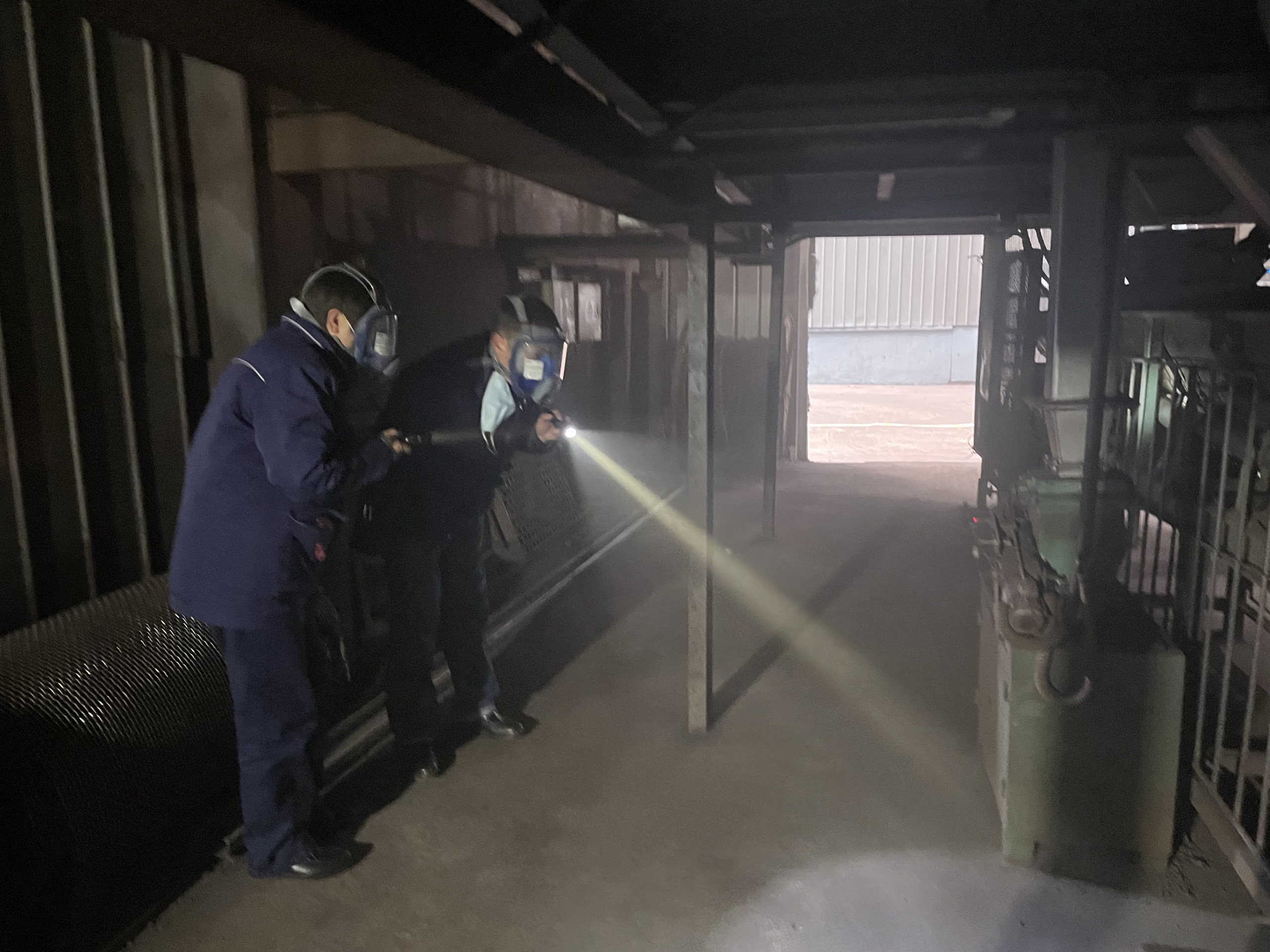 ȫ�wע�⣬���Ʊ����Є�(d��ng)ȫ܊������