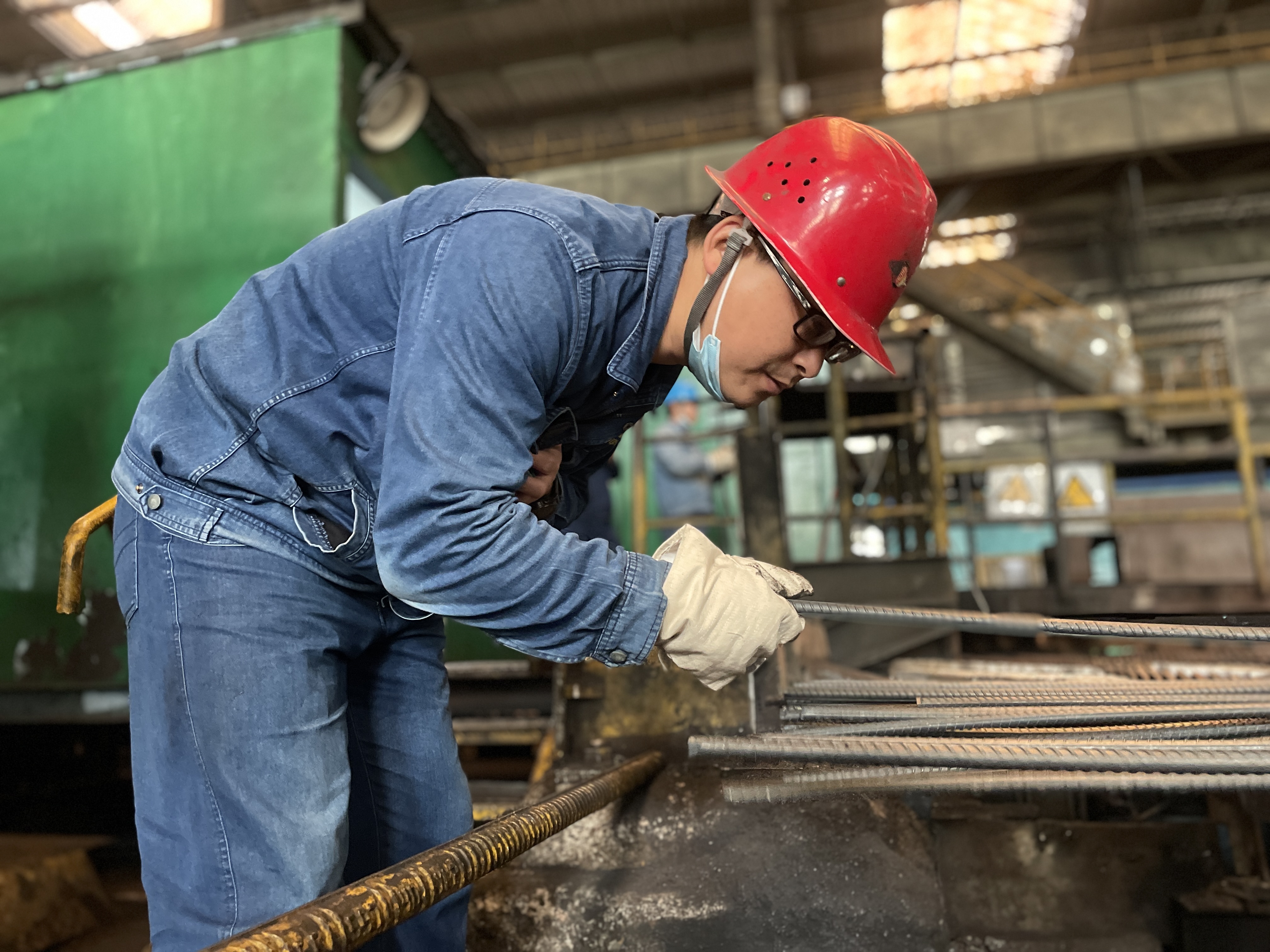 ���F�ˡ�����`�ŕr����â  �^���ļt��������ɫ ����ӛ2021���䓼��F�����M�����ߡ��S��