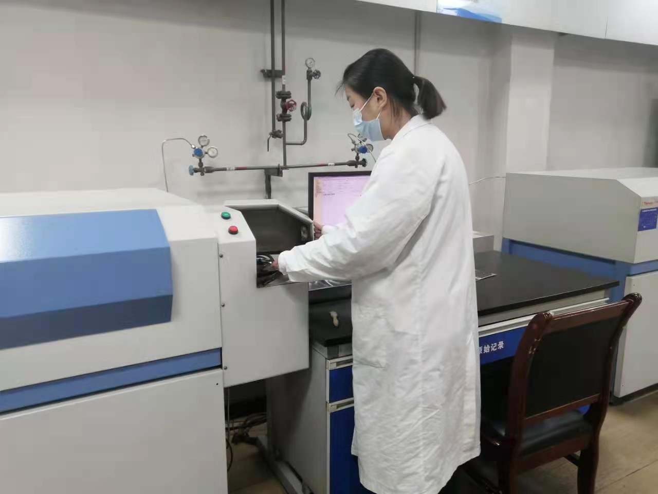 ��������ı��󿴡��ŵ����Ľ���