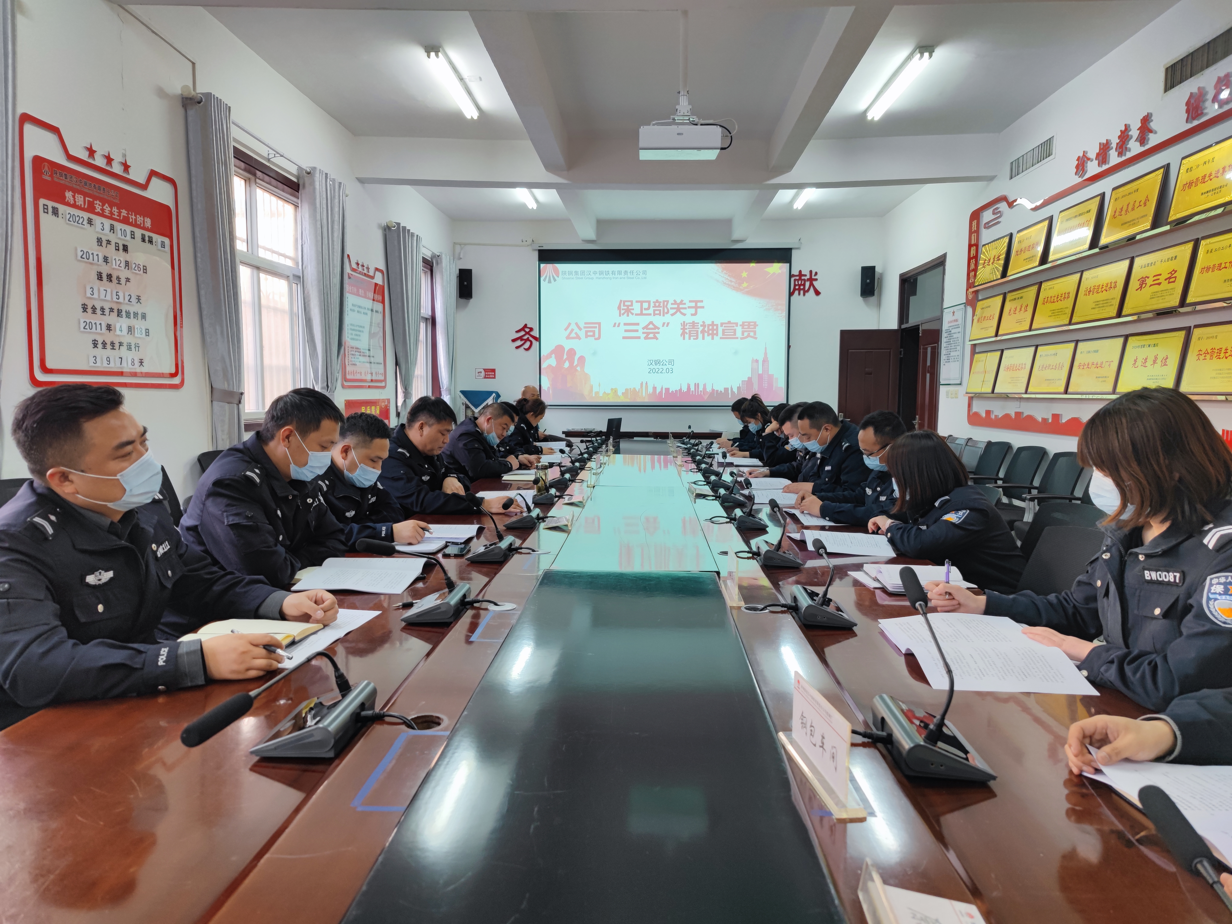 ���á���������������ϵ�� �����ΰ����l��ƪ��