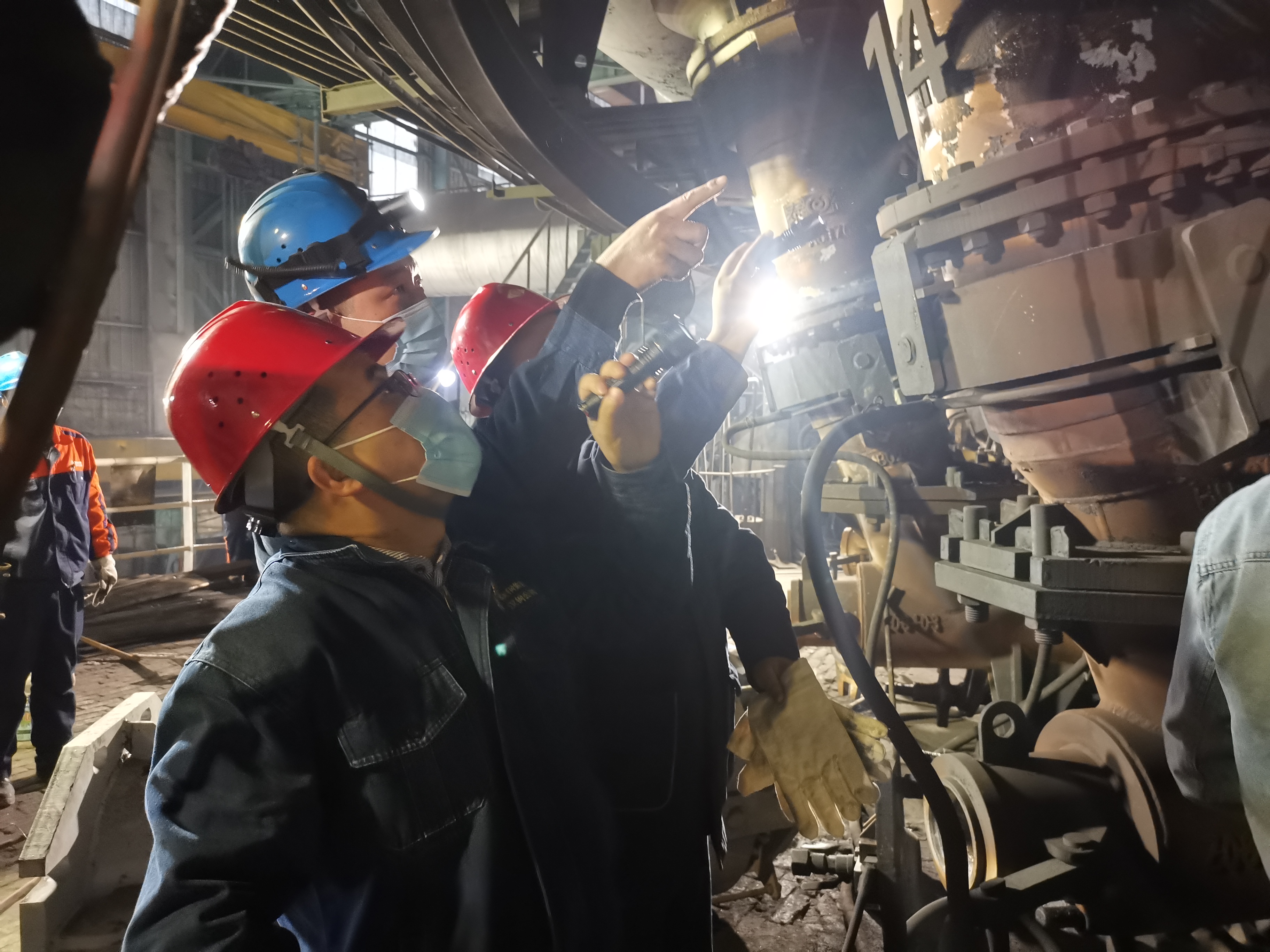 ���Ƽ�֮�����`���ڰ�Ȼ֮��