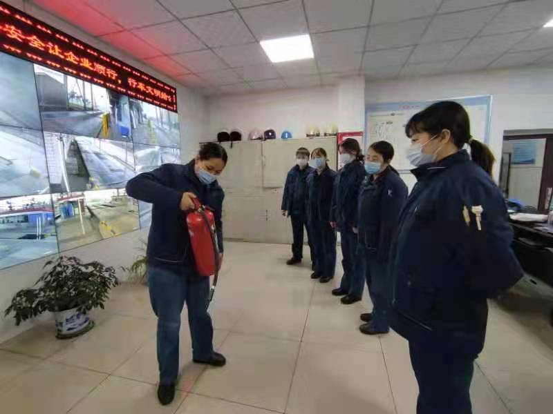 ���á���С�С���׌��M�������С�����