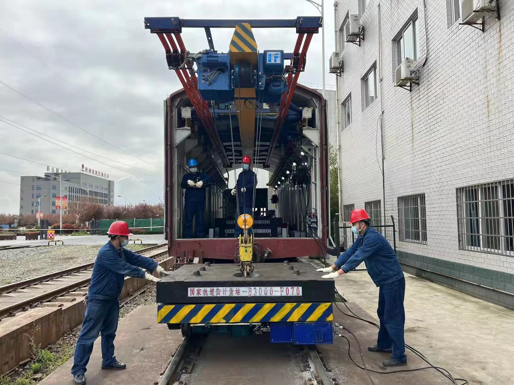 �DƬ��������У�������ǰ����