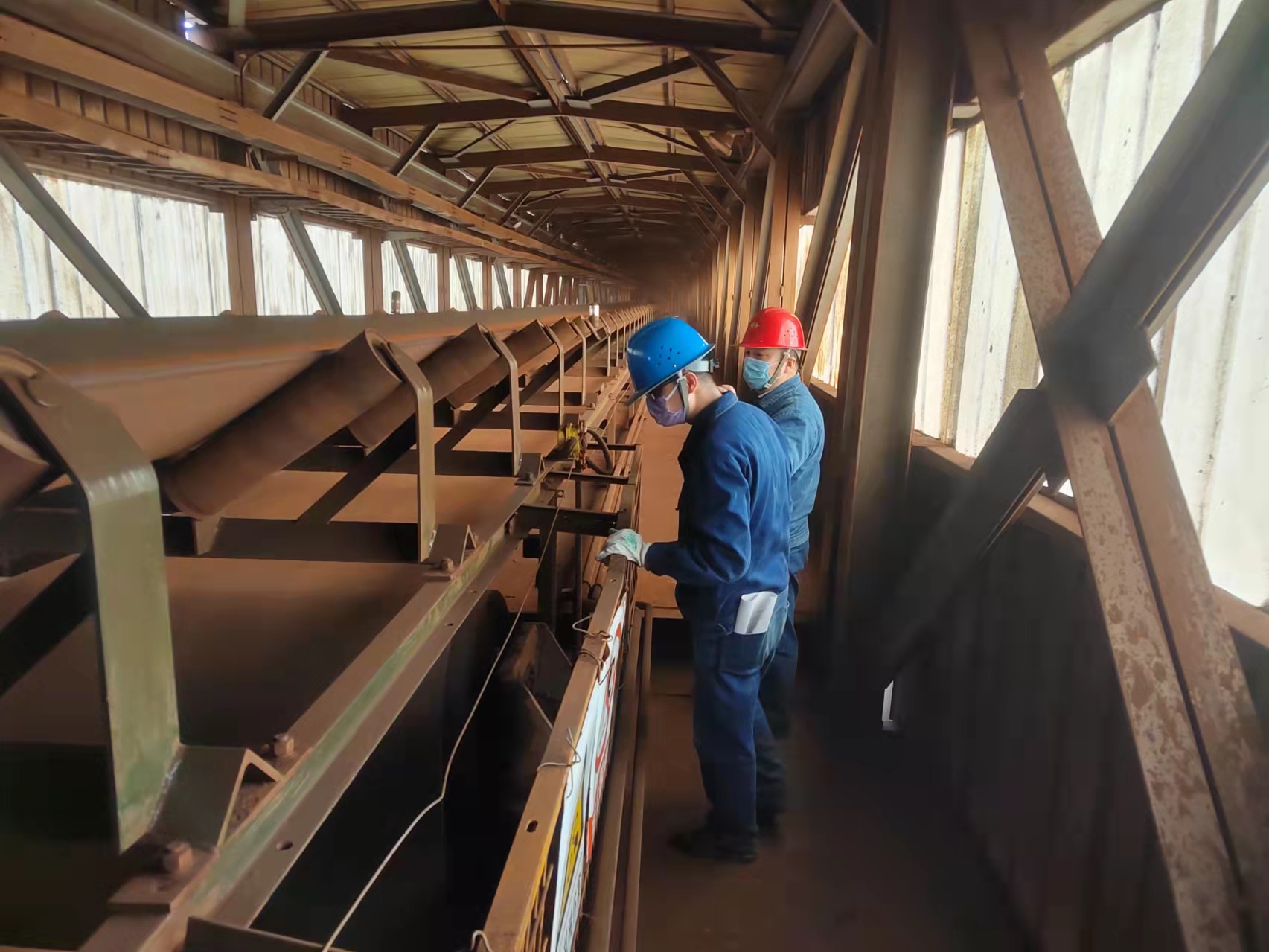 “赤腳醫生”的攻堅路 “赤腳醫生”的攻堅路