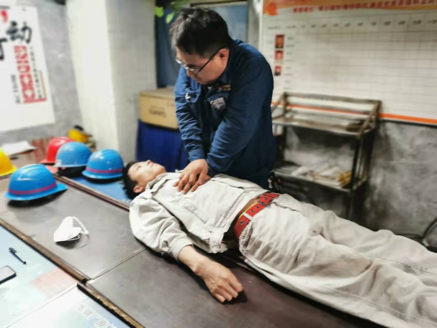 ��������������ȫ���ķ�͹�@������Ӗ����