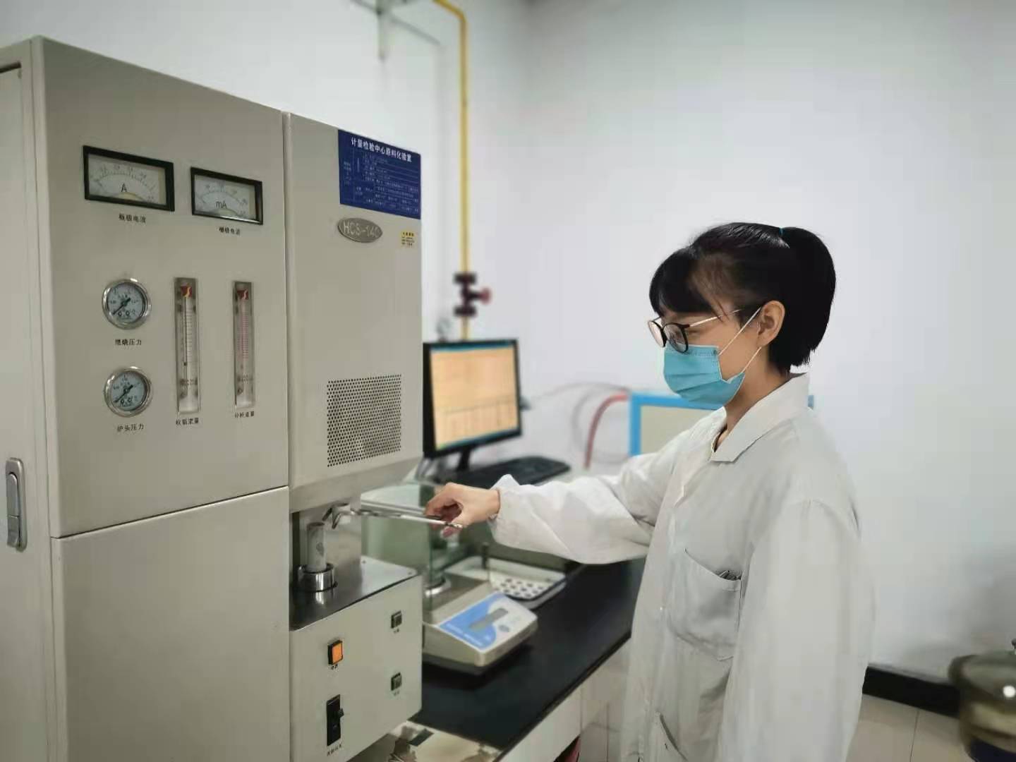 用服務(wù)贏得尊敬,以真情守護幸福 用服務(wù)贏得尊敬,以真情守護幸福