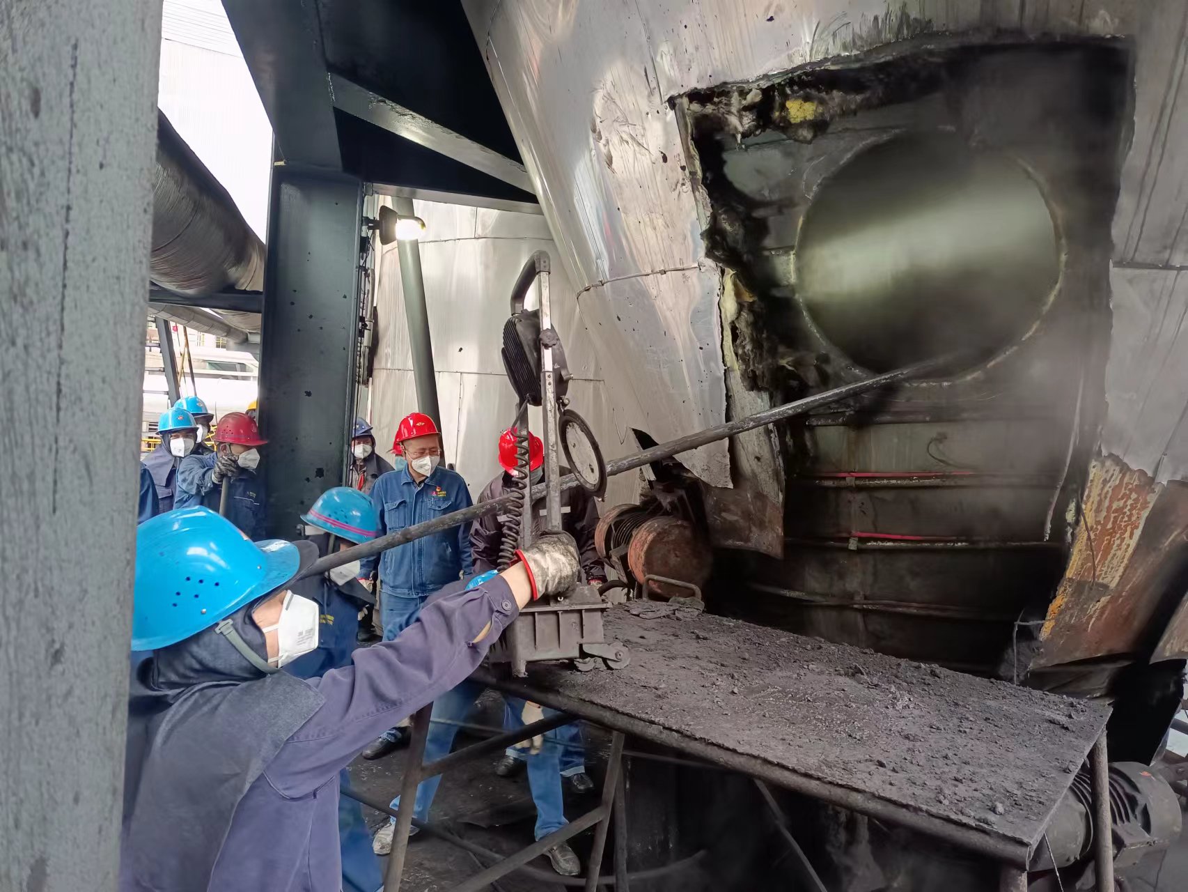 蛻變,讓績(jī)效提升助力安全生產(chǎn) 蛻變,讓績(jī)效提升助力安全生產(chǎn)