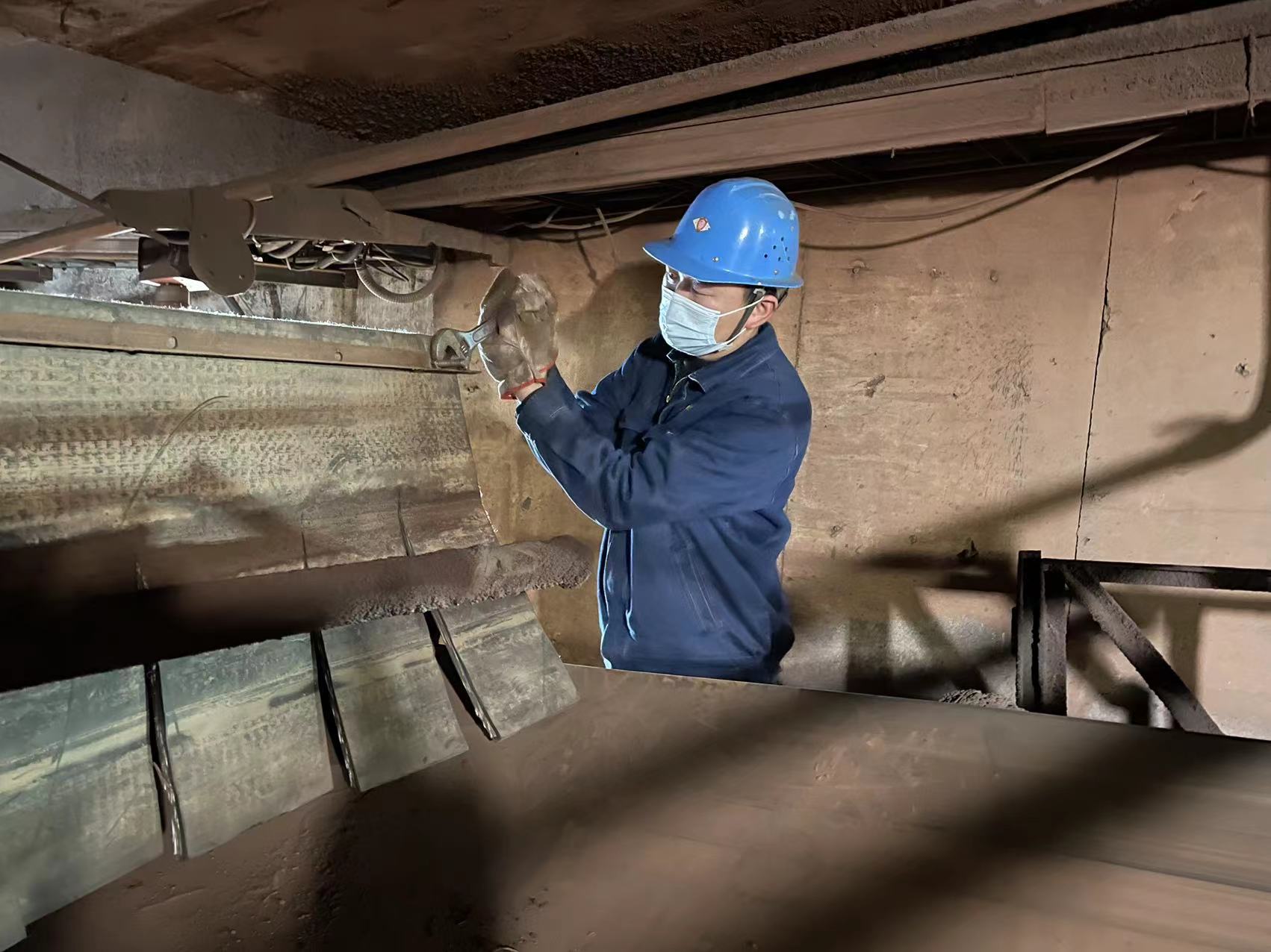 ���¡������Ä�C��  ���F�˲���齨�O��ͻ��