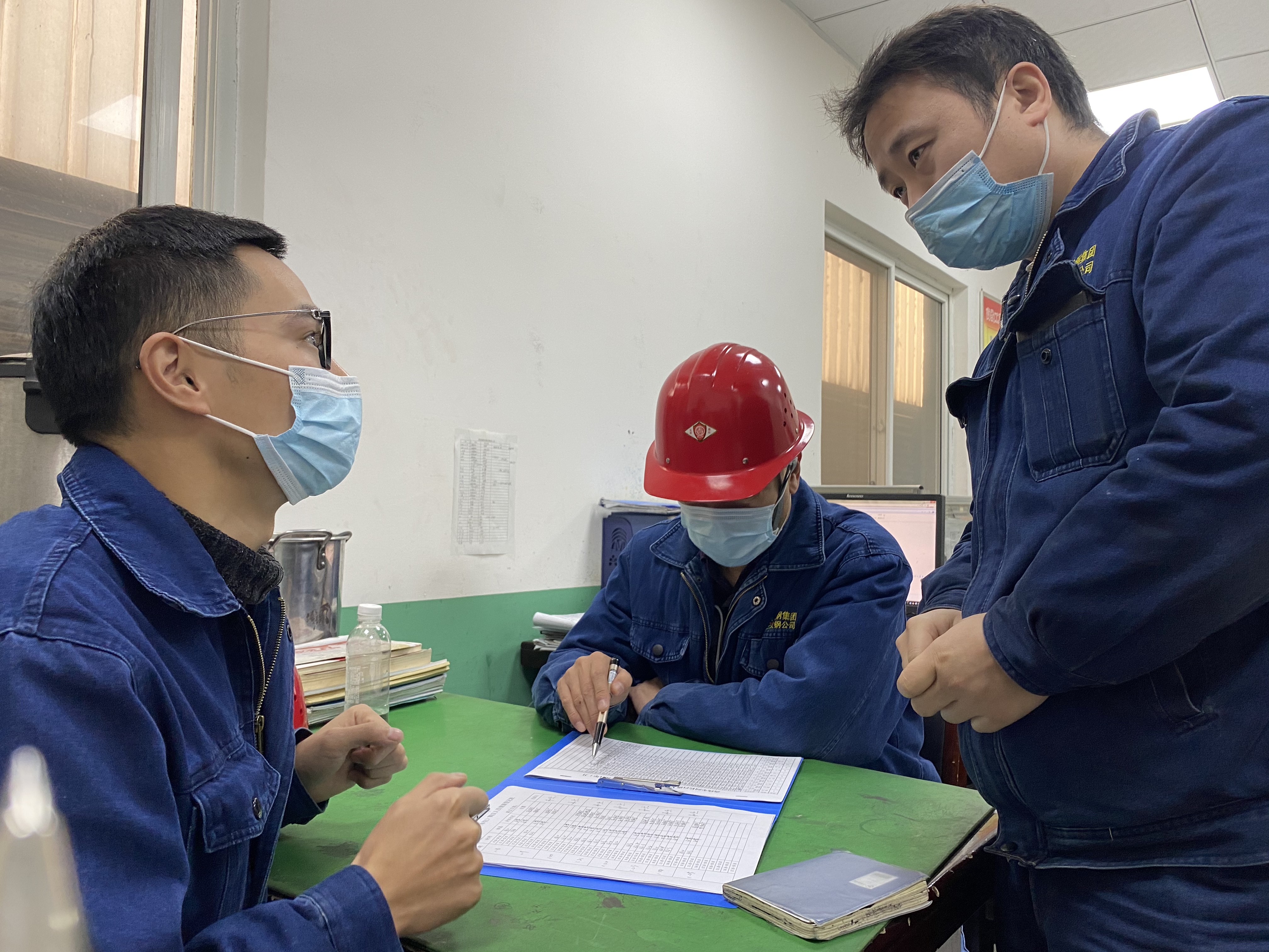 �����e�롱��(qi��ng)���o(j��)ί�O(ji��n)��   �����������