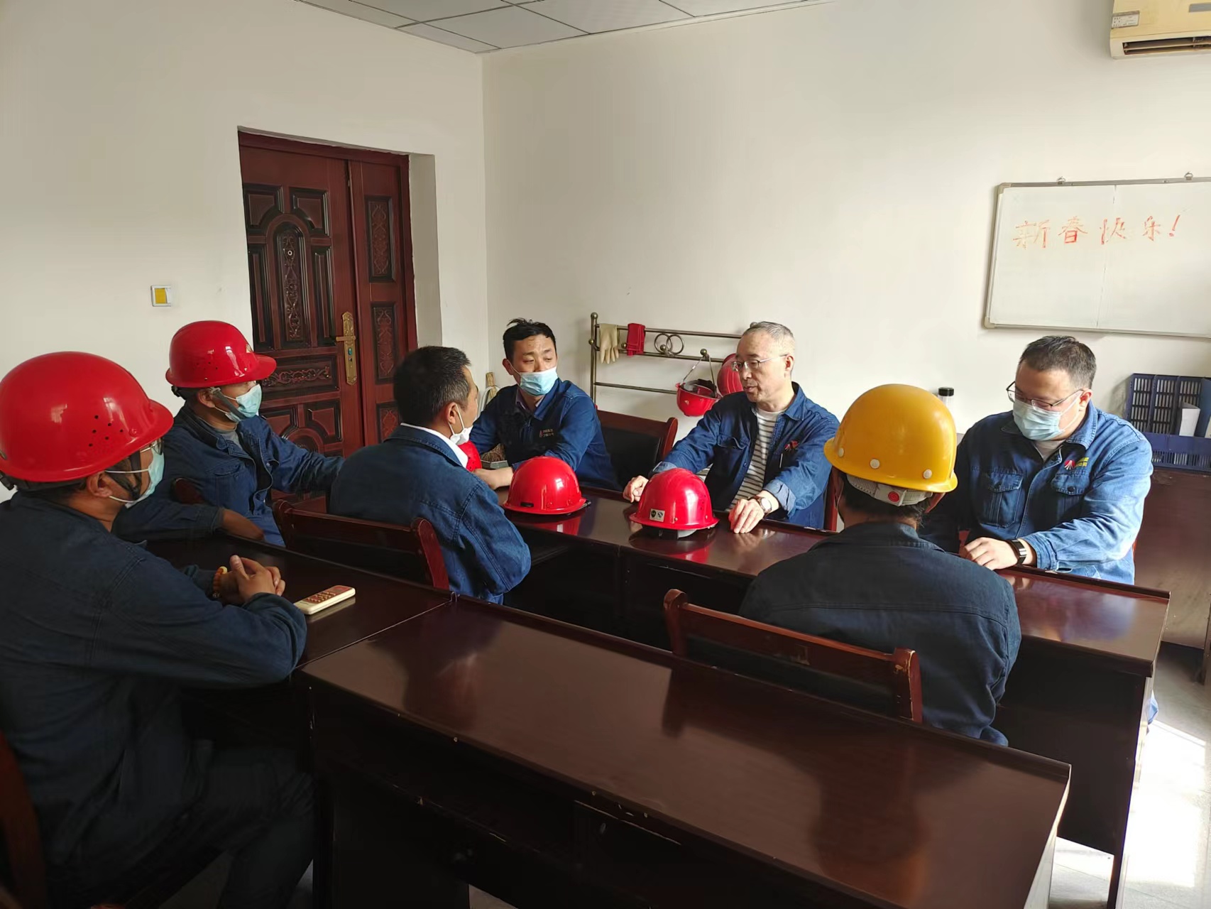 �h�h��ۣ����ϰ�ȫ���a