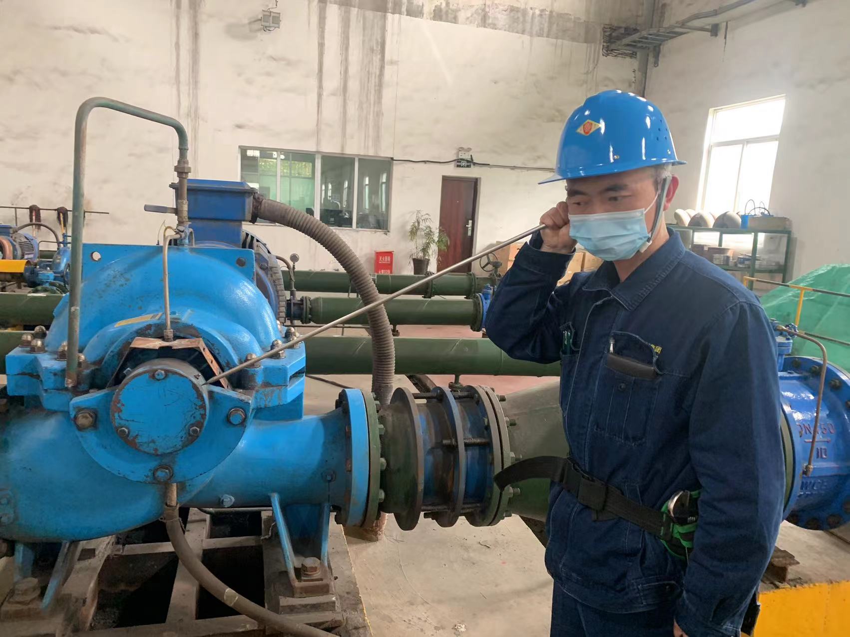 設(shè)備“把脈師” 扎根基層綻放光彩 設(shè)備“把脈師” 扎根基層綻放光彩