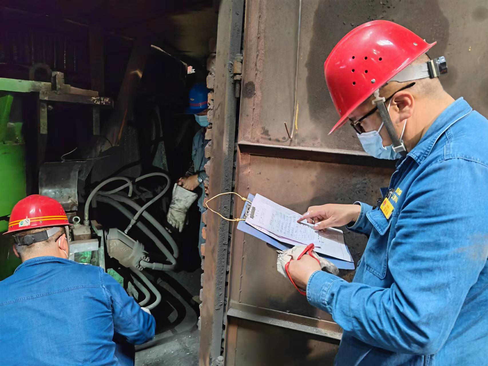 ����R�£���ͨ�������a���ζ����}��