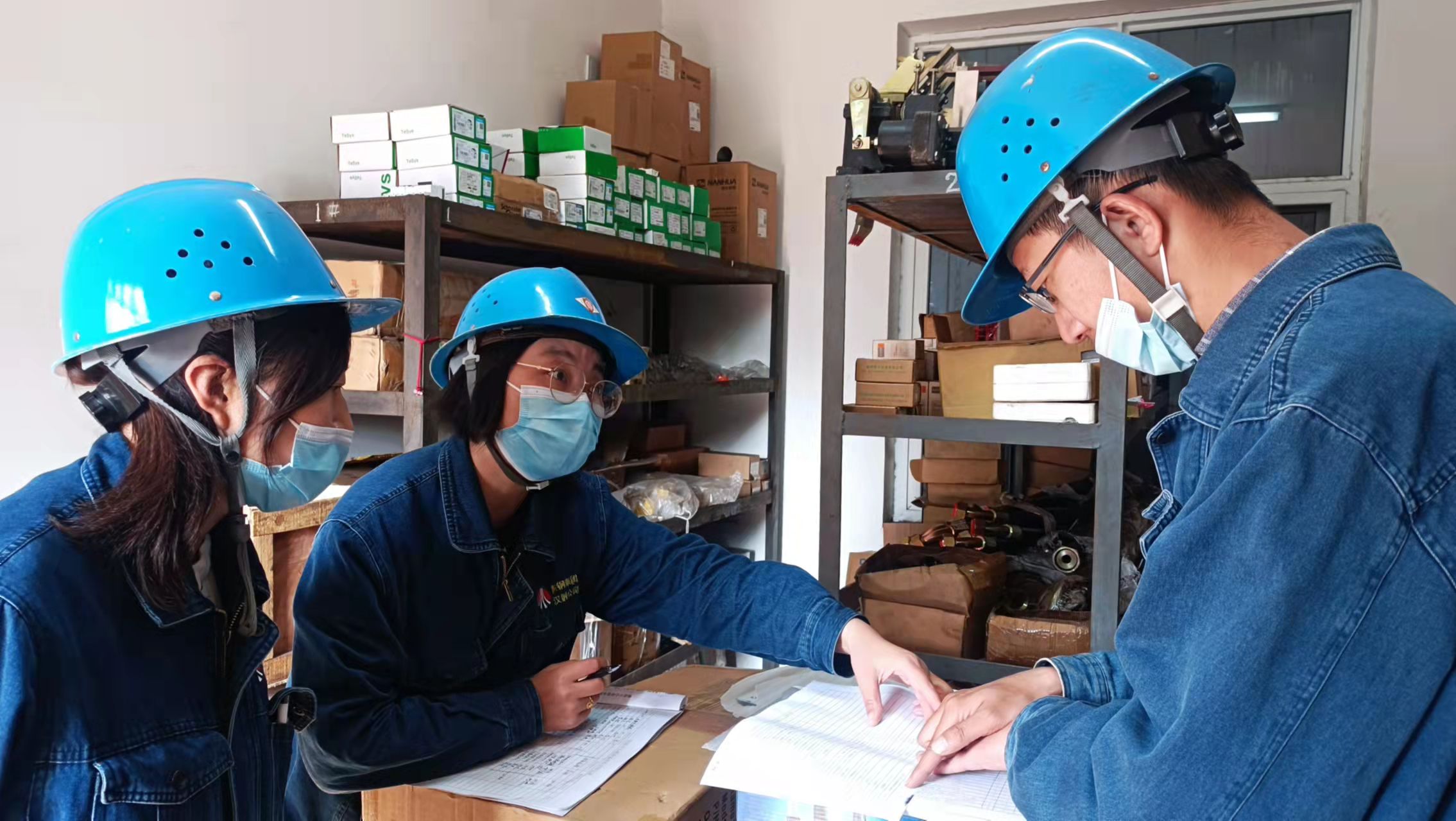 ���������������ء�������������������\