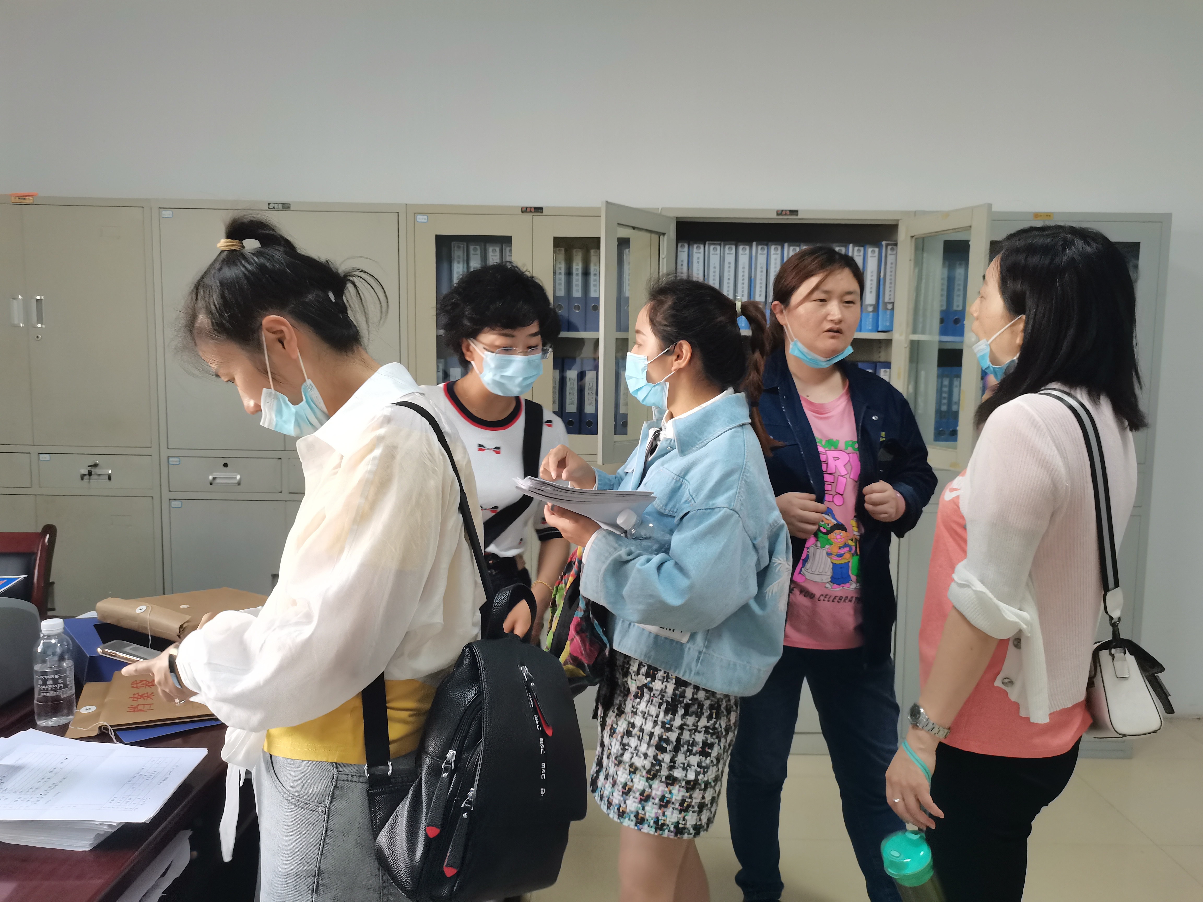 �º�һ�P�壬�������MУ�ʌ����