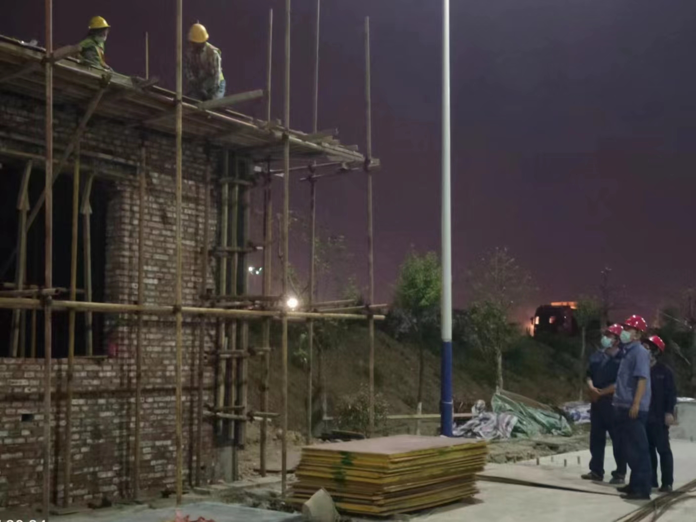 瞧!他們用行動織出彩色安全網 瞧!他們用行動織出彩色安全網