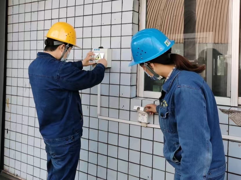 ���c�������桱�Y�ϣ��������M����ع���