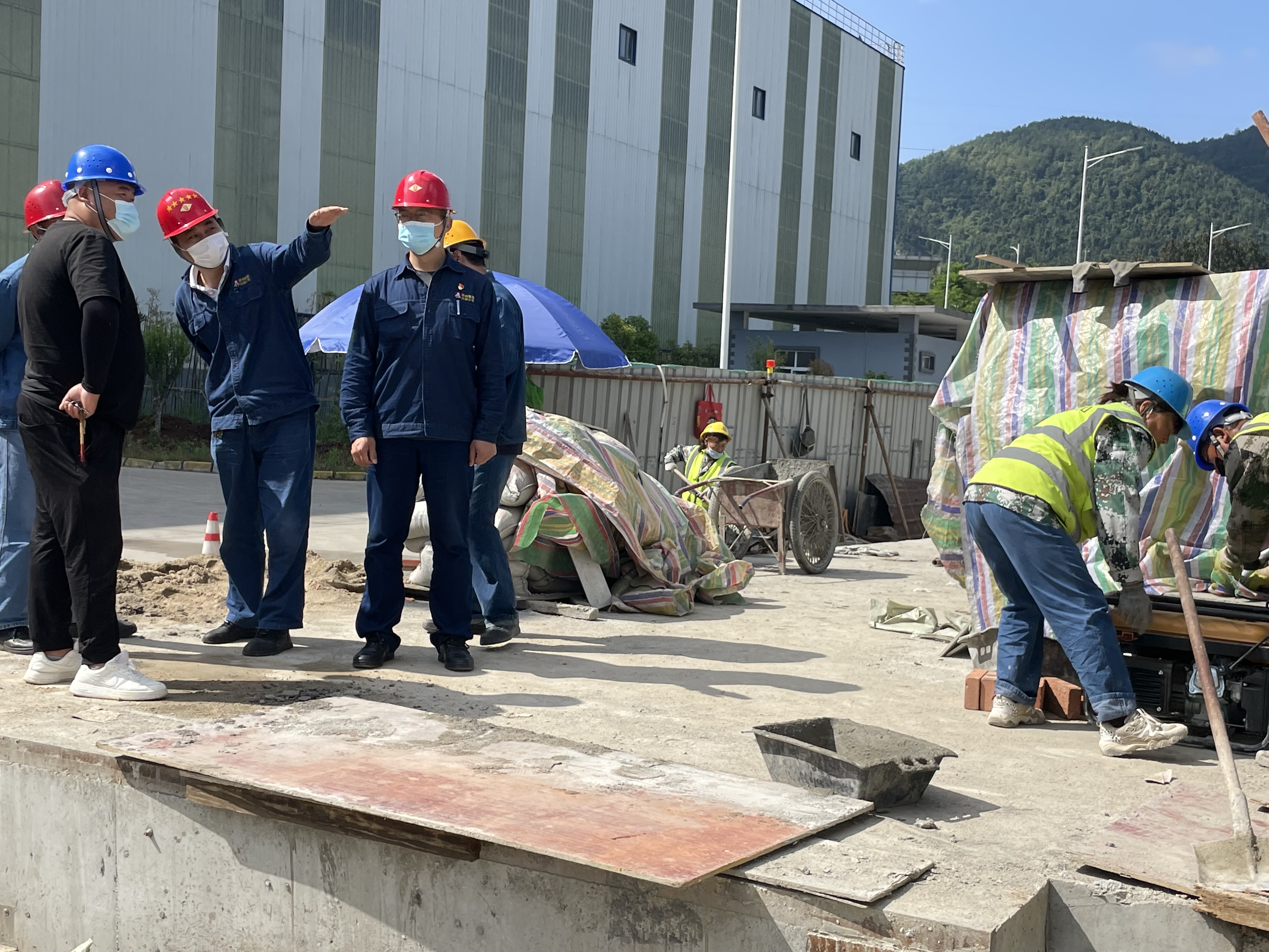 �ԡ��G����؟���F���С��㡱