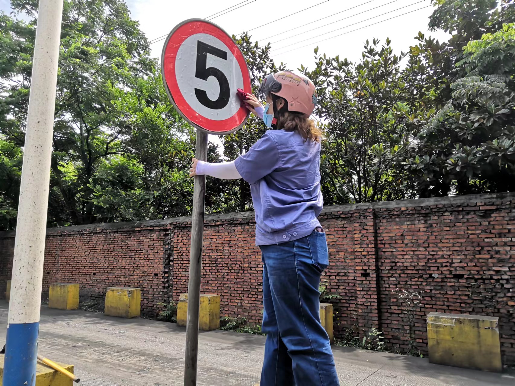 �_չ��ȫ��ʾ���������ν�ͨ��ȫ����