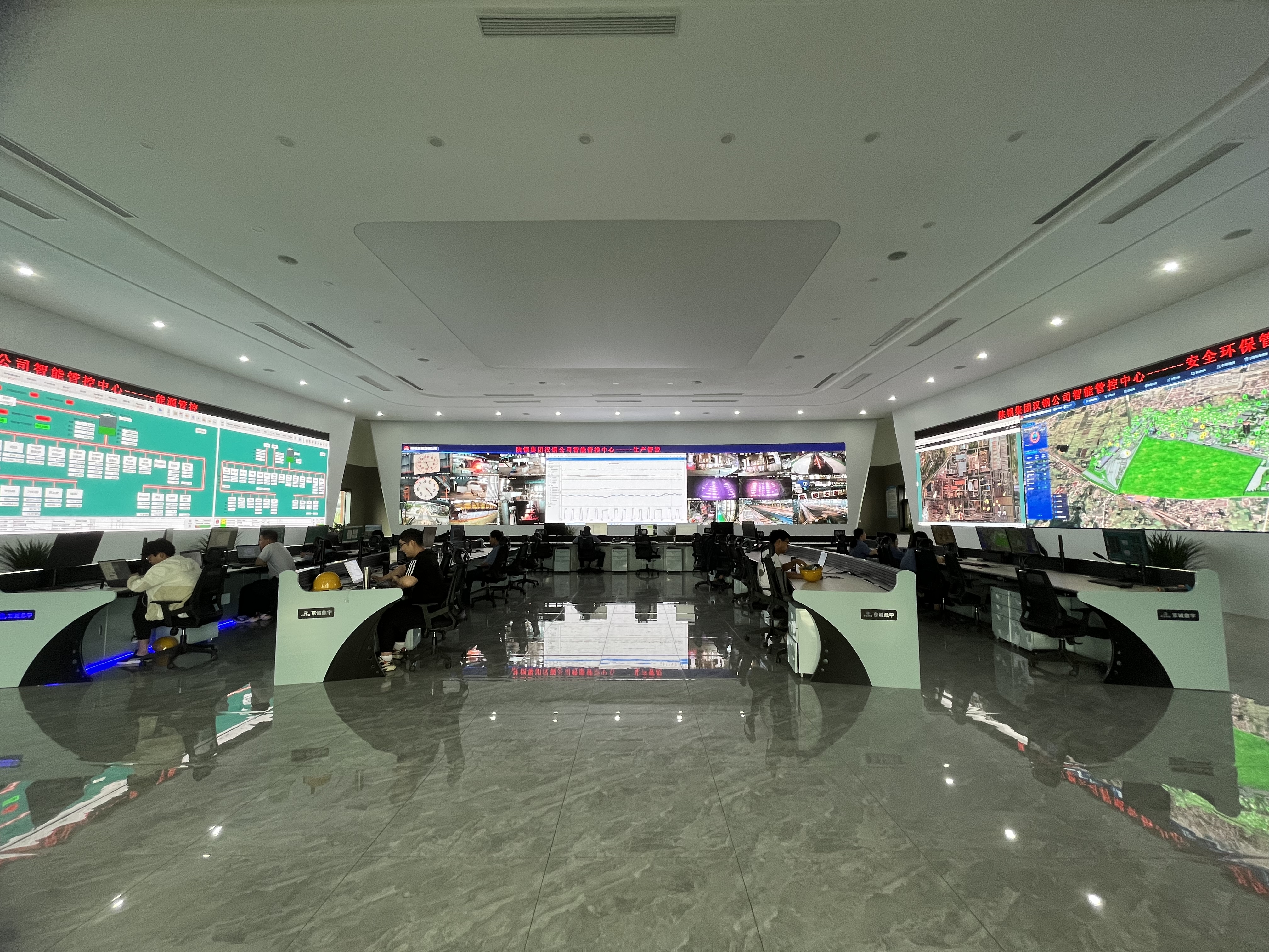 ����{���ˮ���ģ��e�۾Gɫ�lչ����׃������