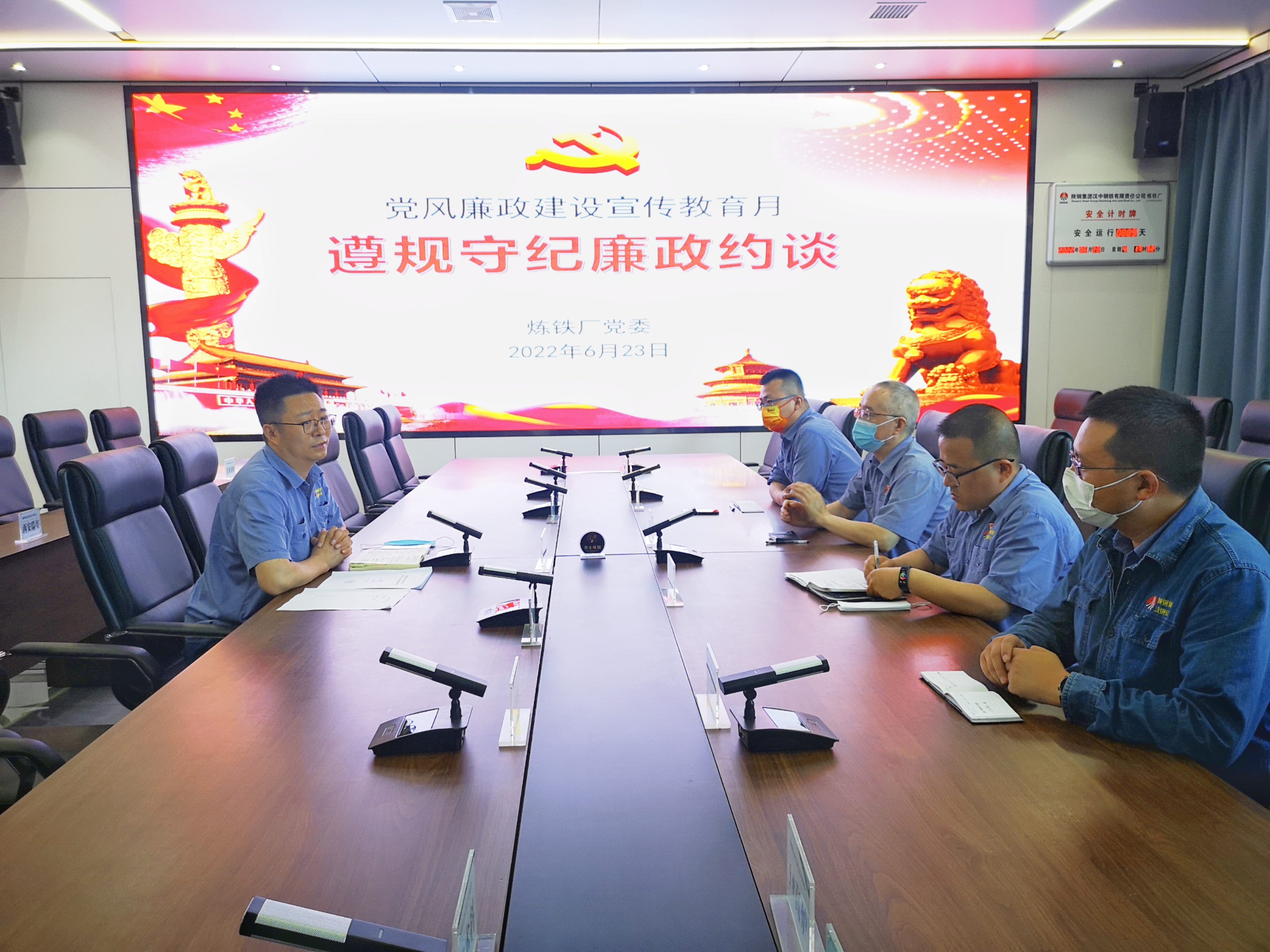 �ԡ��ġ����  �����԰��ٸ�