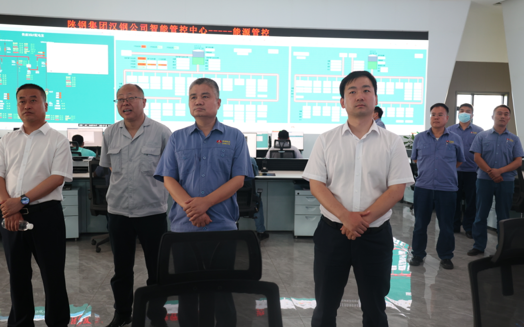 東嶺集團黨委書記、總裁李磊一行到公司交流座談 東嶺集團黨委書記、總裁李磊一行到公司交流座談