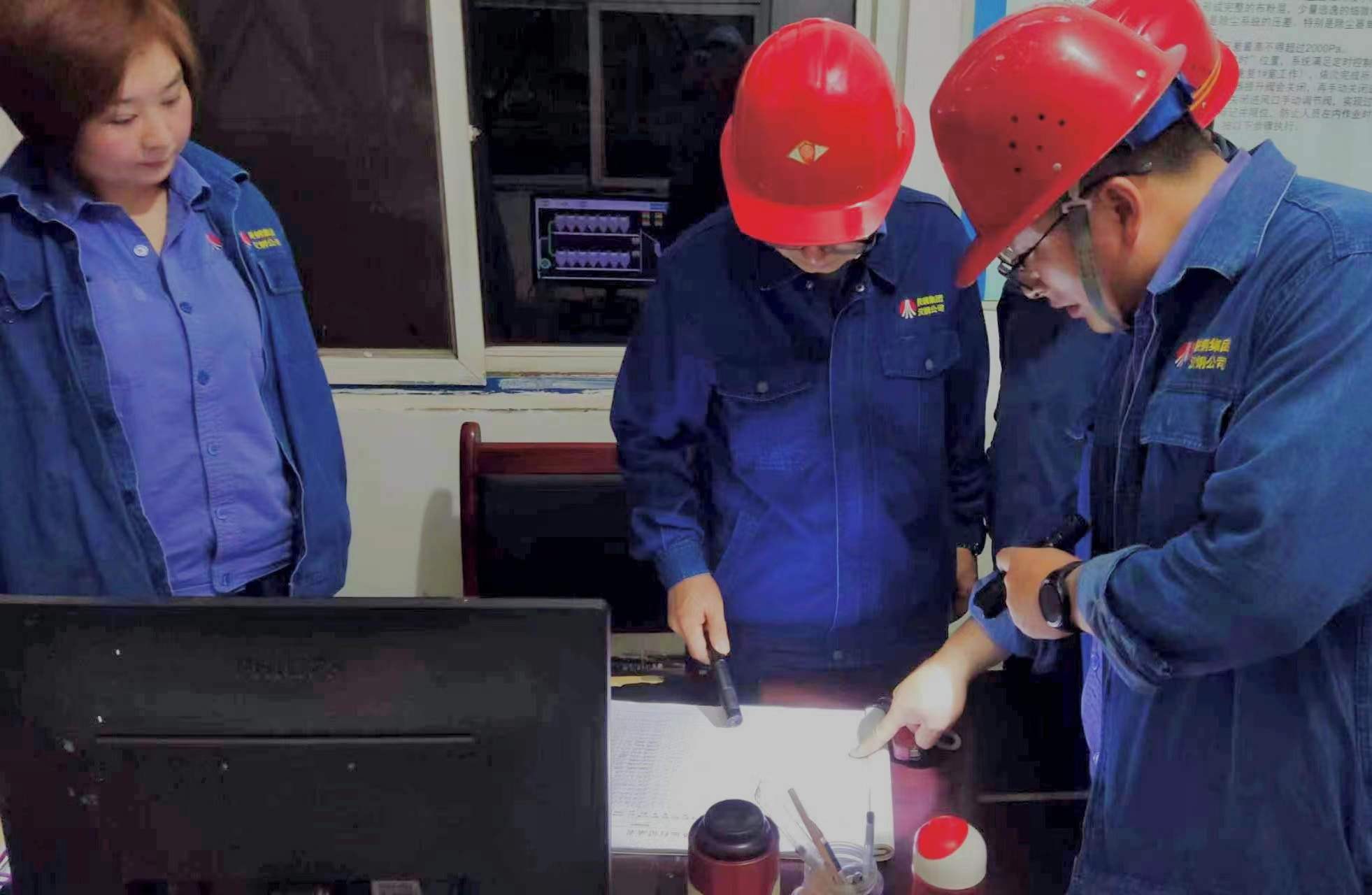 ���l(f��)�h������ ጷŽ�����Ч����