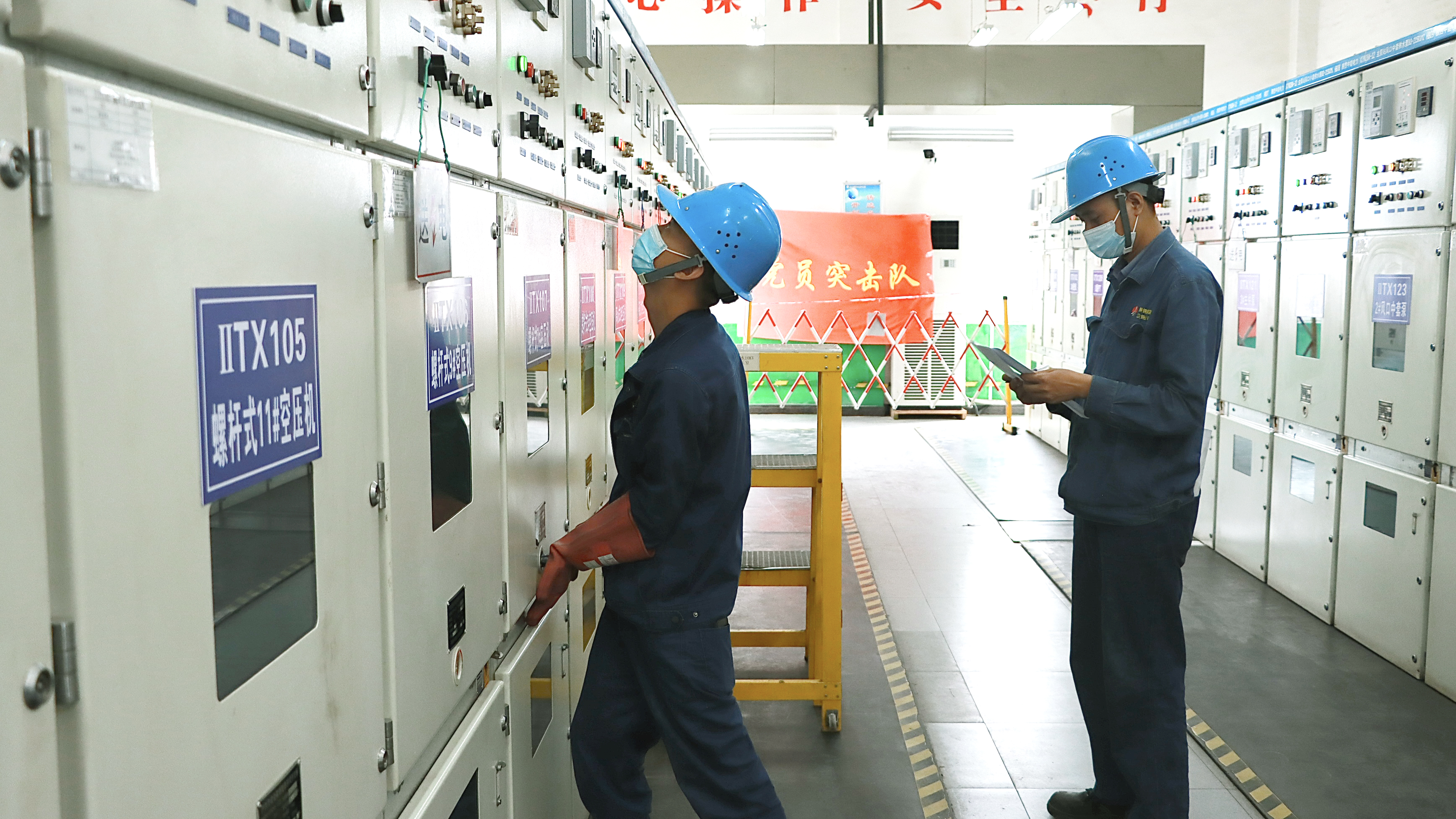 ���ǡ�ҫ䓳� �xӳ�h���µĊ^���ഺ