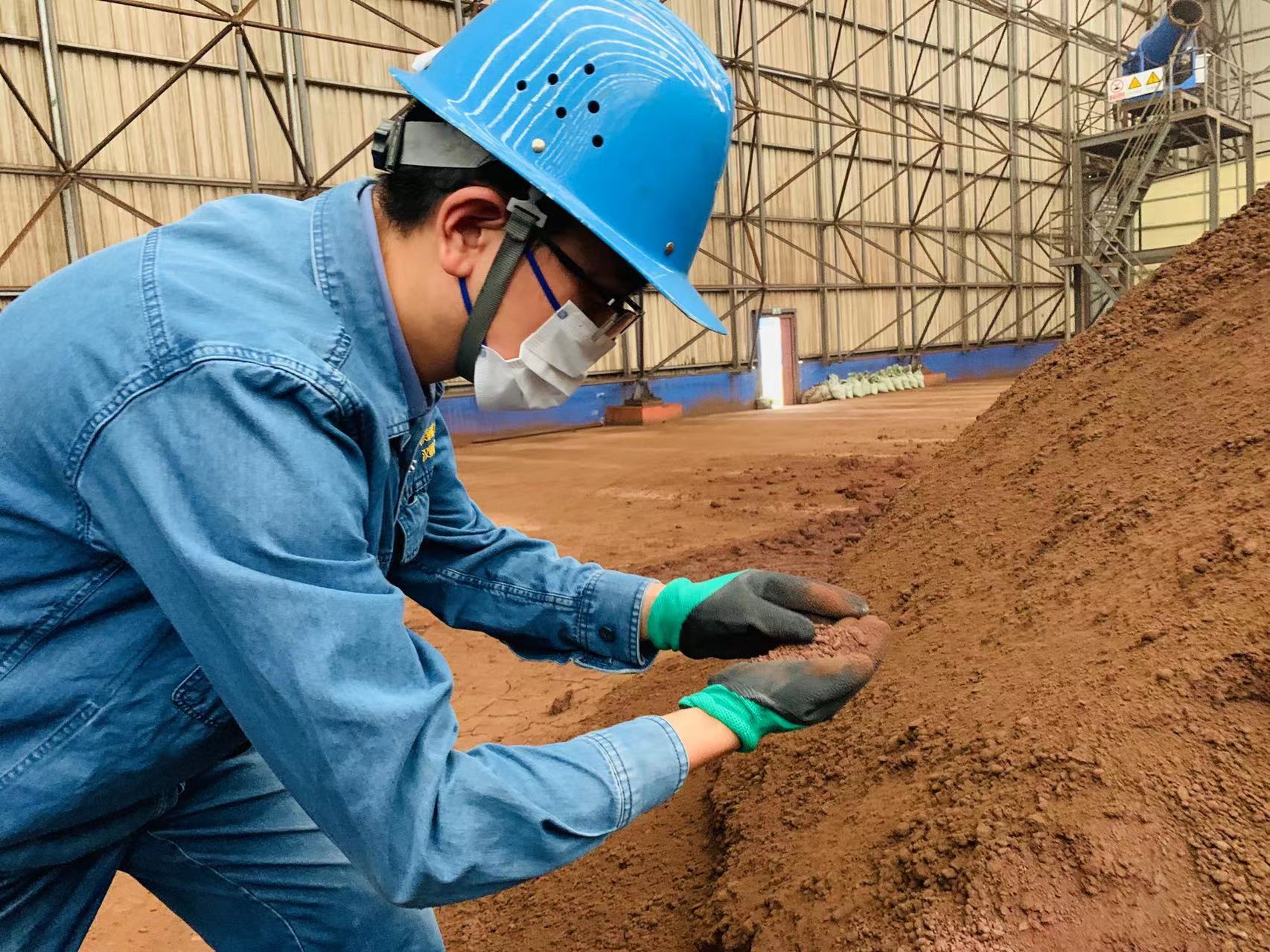 ���ഺɫ�����ϡ��|(zh��)�������E