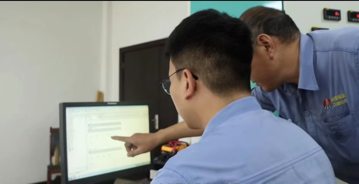 ��ģ�����ҵĹ��c��