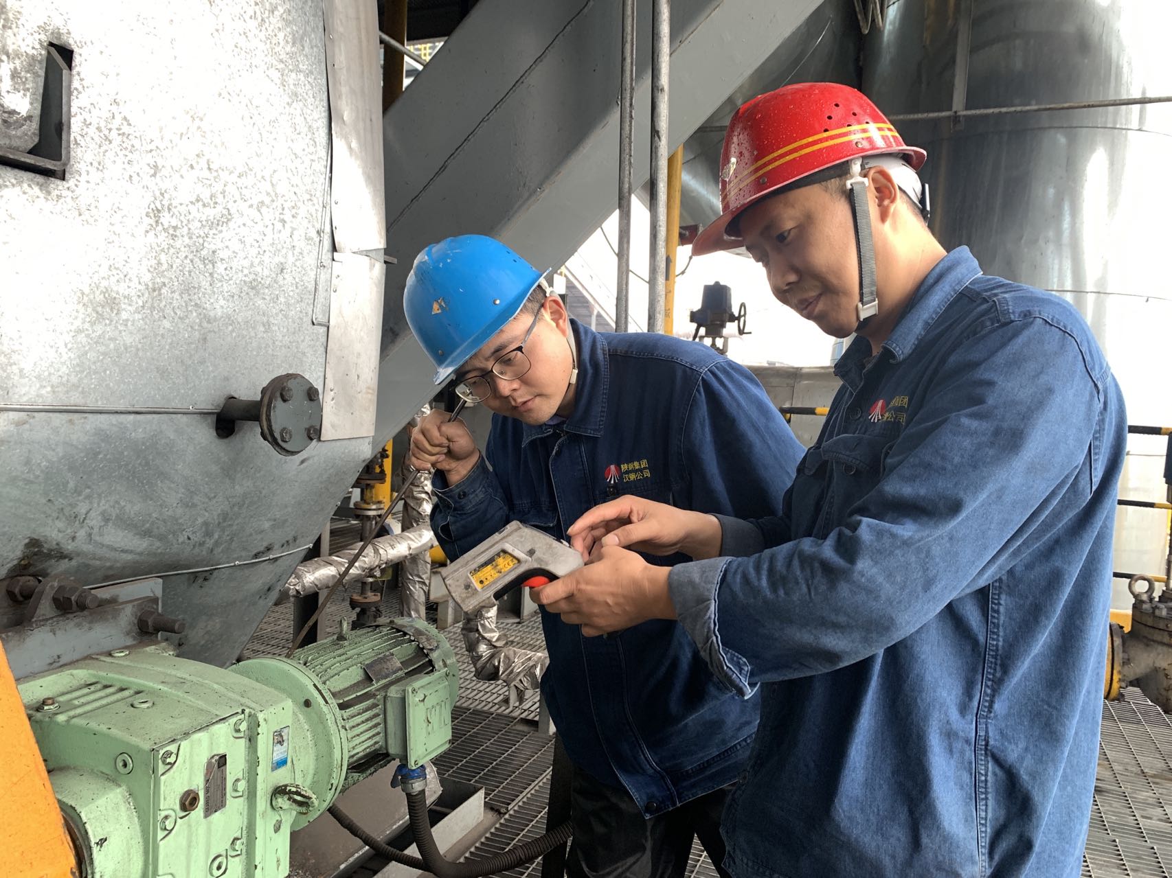 ���y�������T�� ���o�y�}������ˮ��