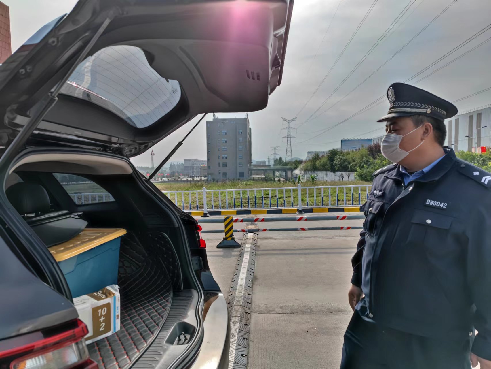 �@��(g��)��(gu��)�c�������������m(x��)�ھ���